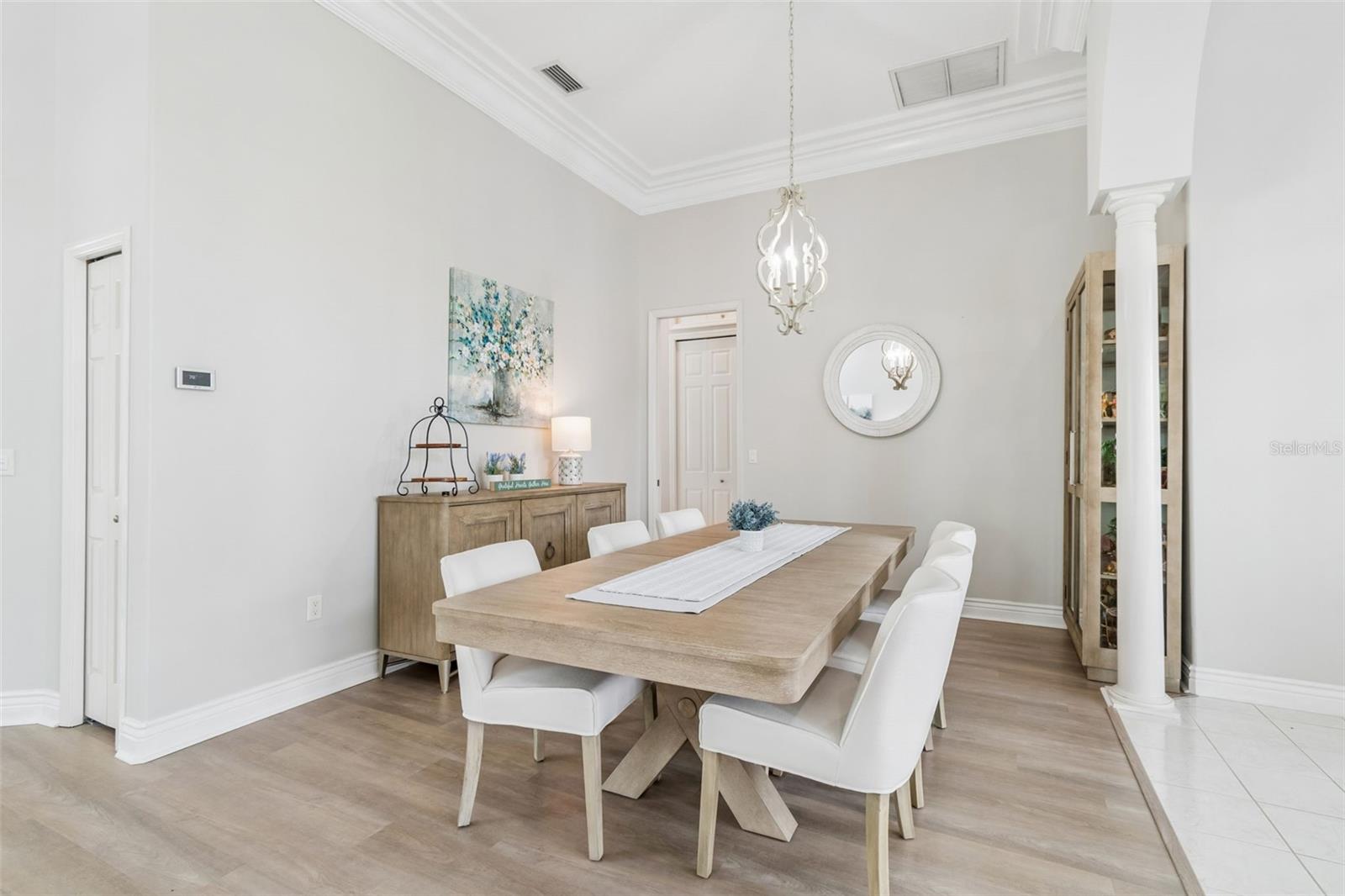 CRESCENT OAKS COUNTRY CLUB REGENCY PH 2 - Residential