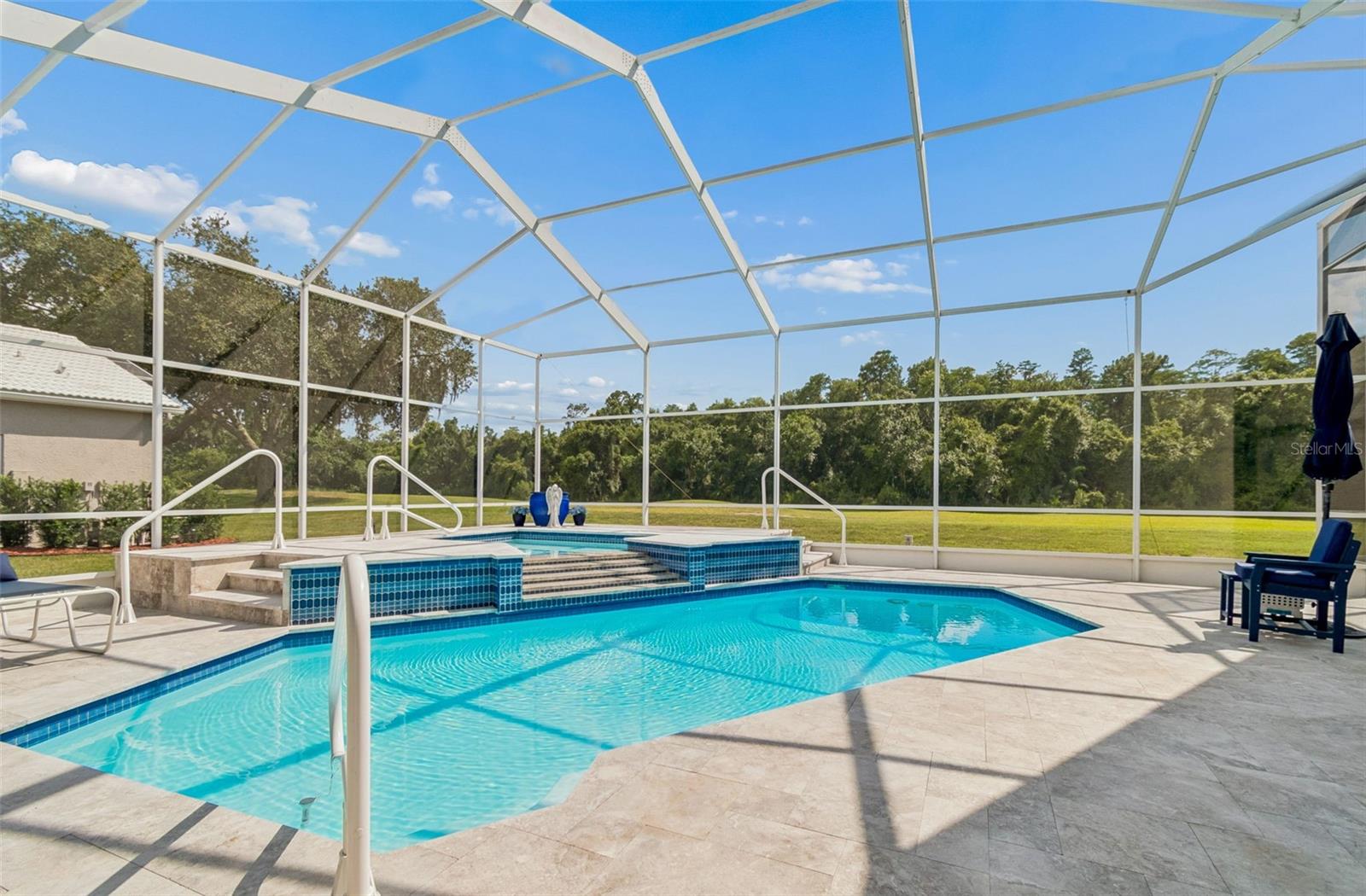 CRESCENT OAKS COUNTRY CLUB REGENCY PH 2 - Residential