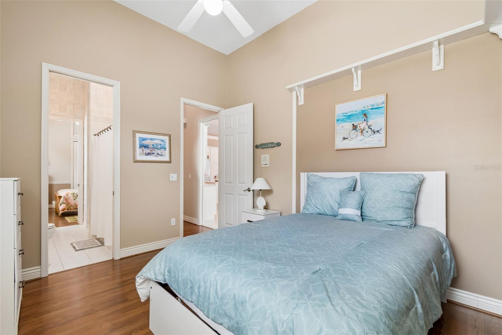 CRESCENT OAKS COUNTRY CLUB REGENCY PH 2 - Residential
