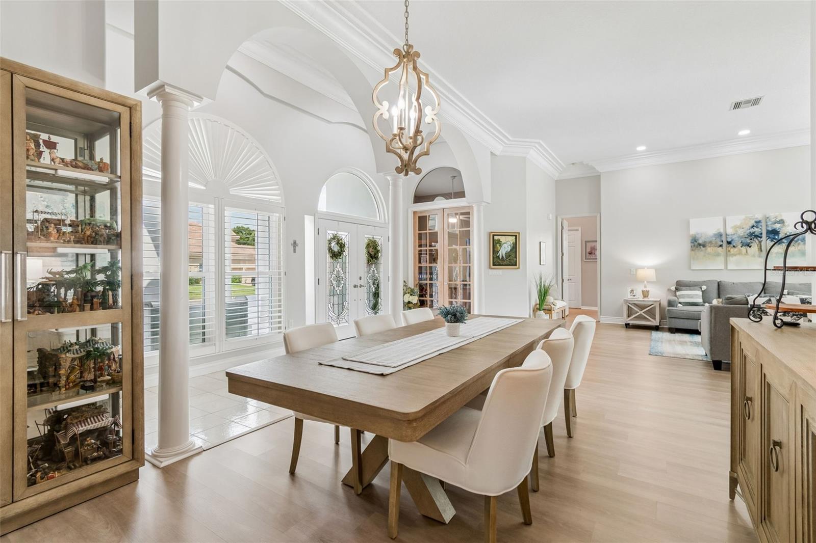 CRESCENT OAKS COUNTRY CLUB REGENCY PH 2 - Residential