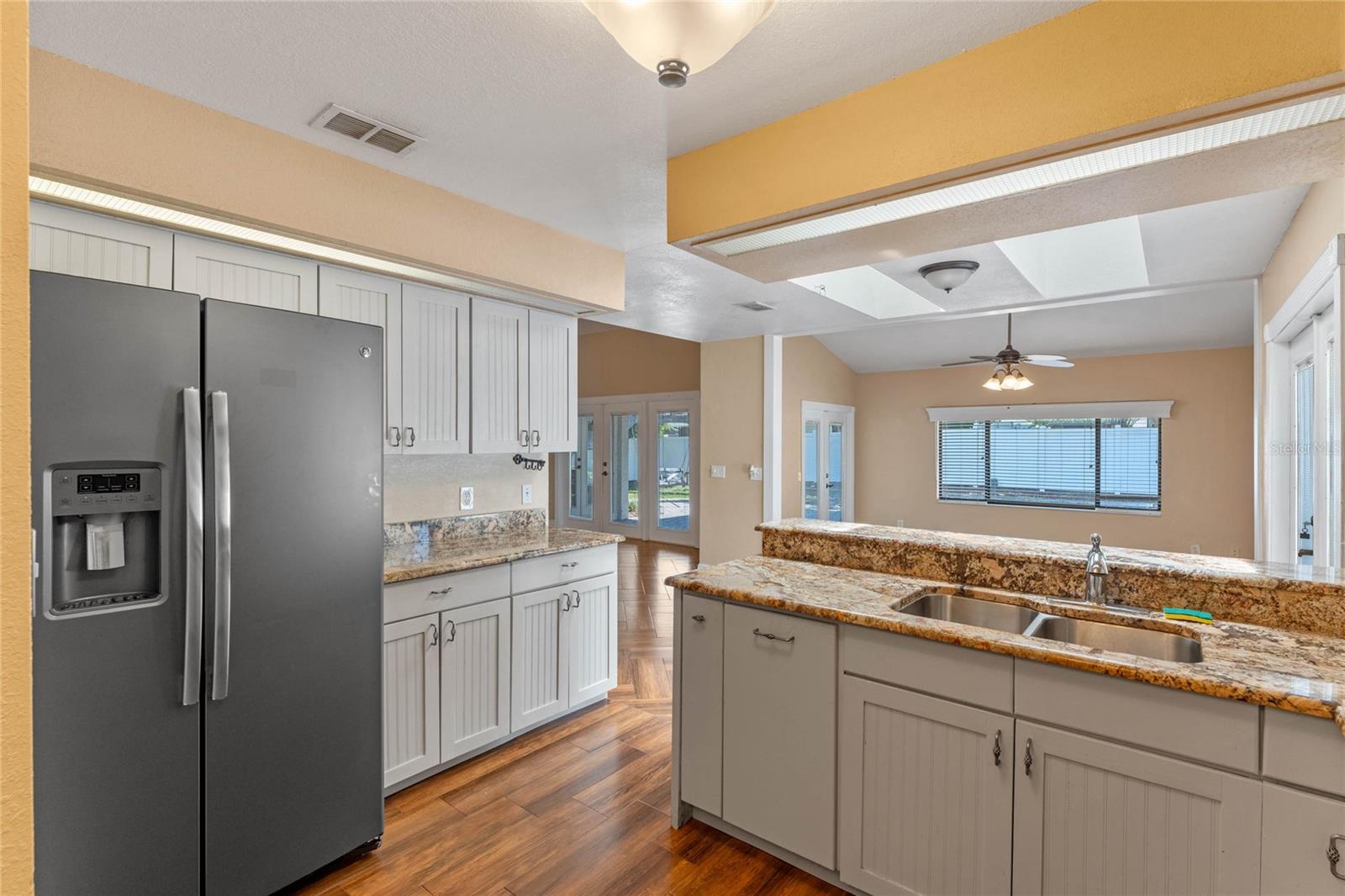 GREENWOOD LAKES - Residential