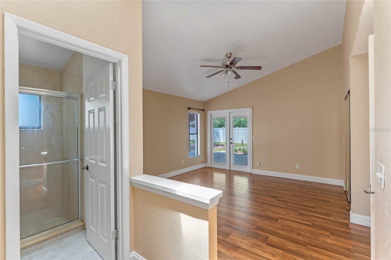 GREENWOOD LAKES - Residential