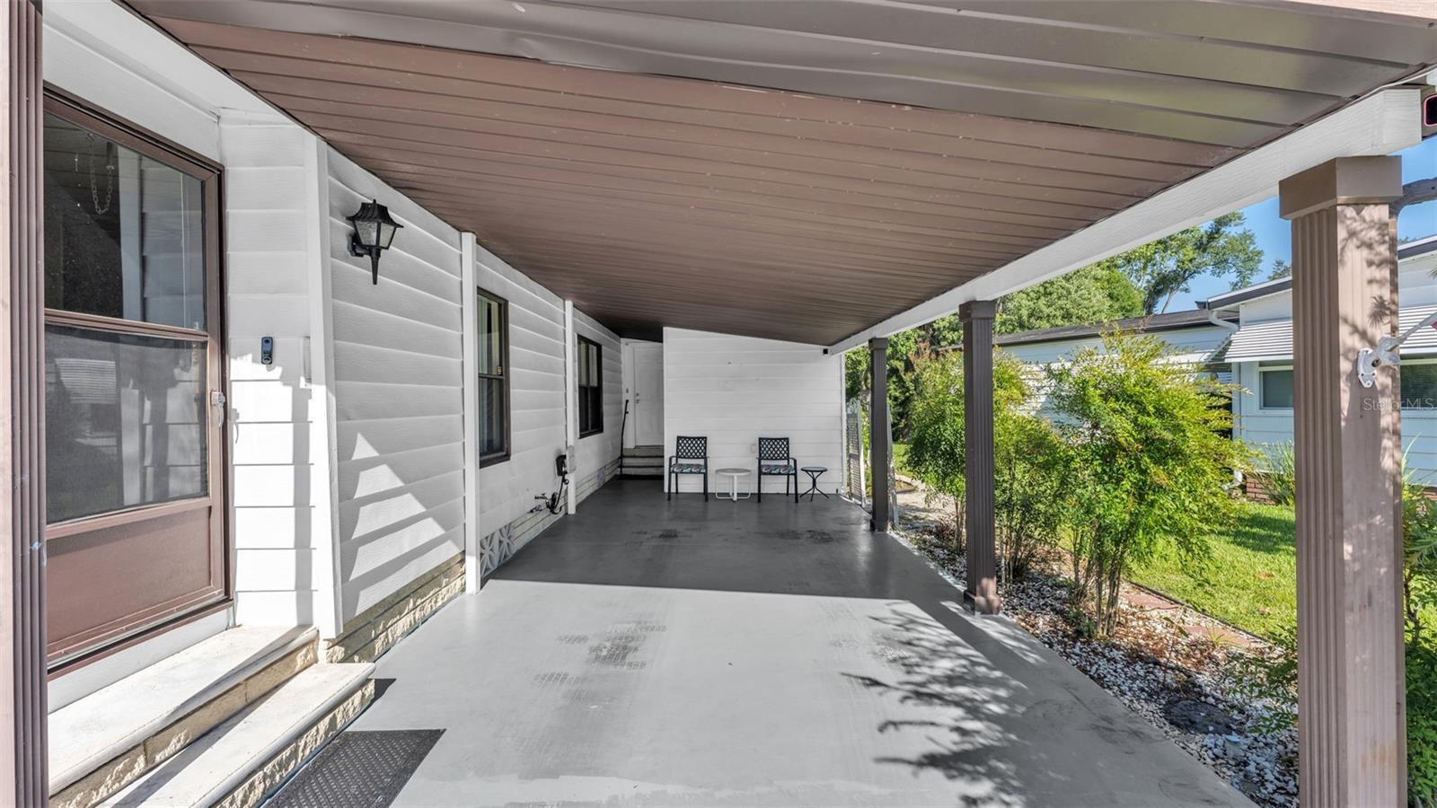 COLONNADES PH 01 - Residential