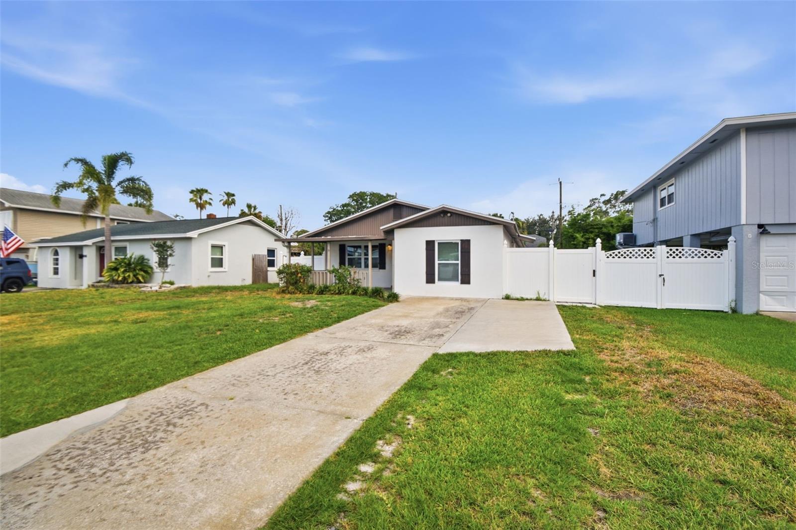 SHOREACRES CENTER - Residential
