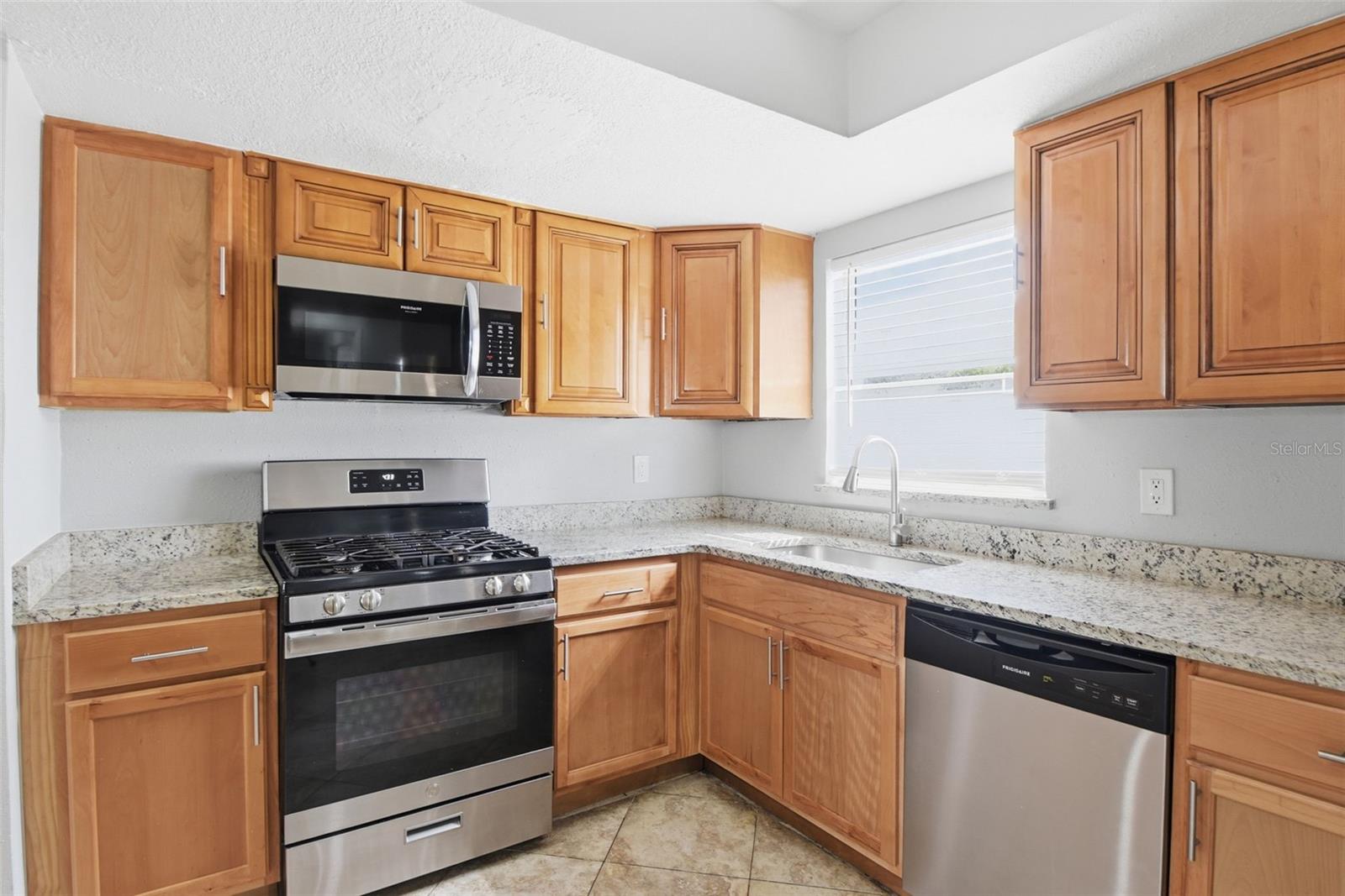 SHOREACRES CENTER - Residential