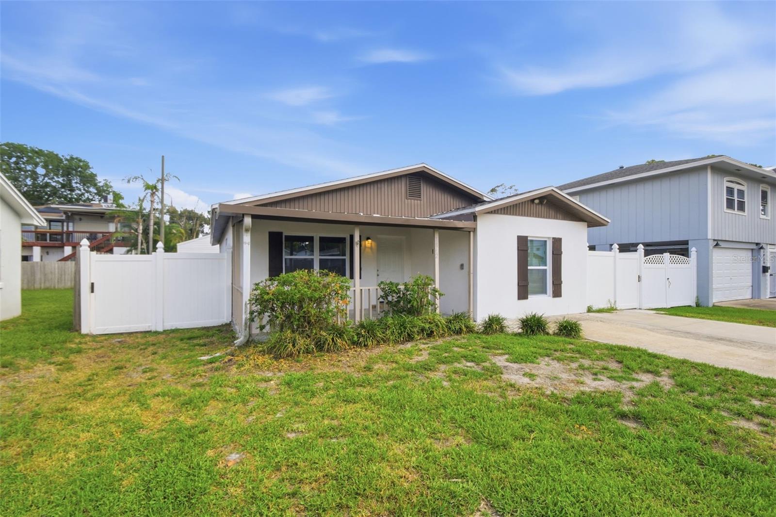 SHOREACRES CENTER - Residential