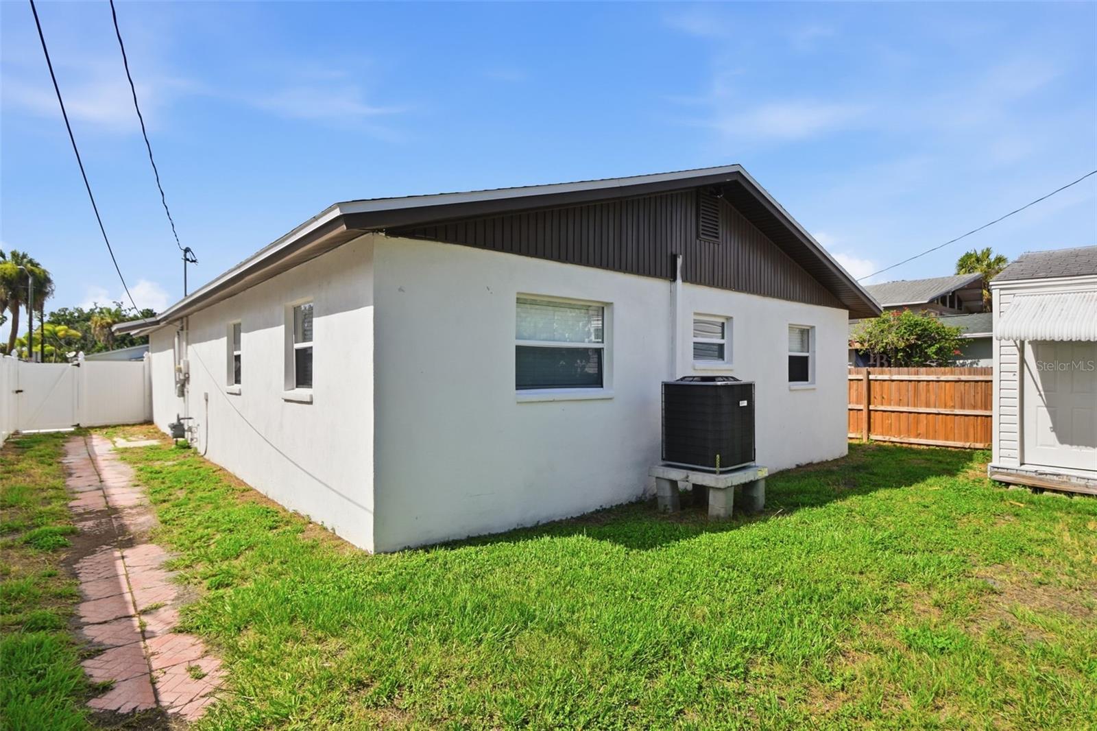 SHOREACRES CENTER - Residential