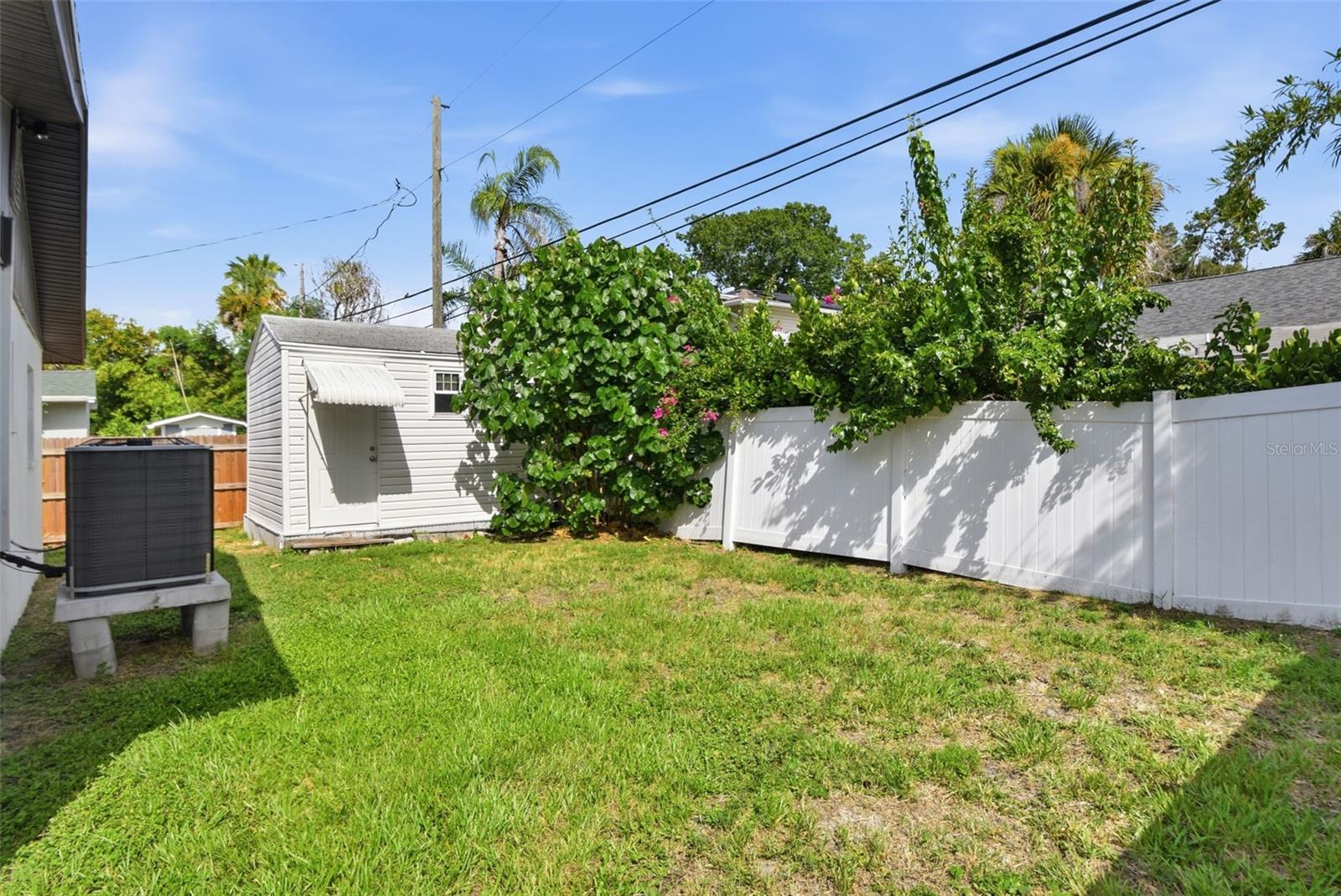 SHOREACRES CENTER - Residential