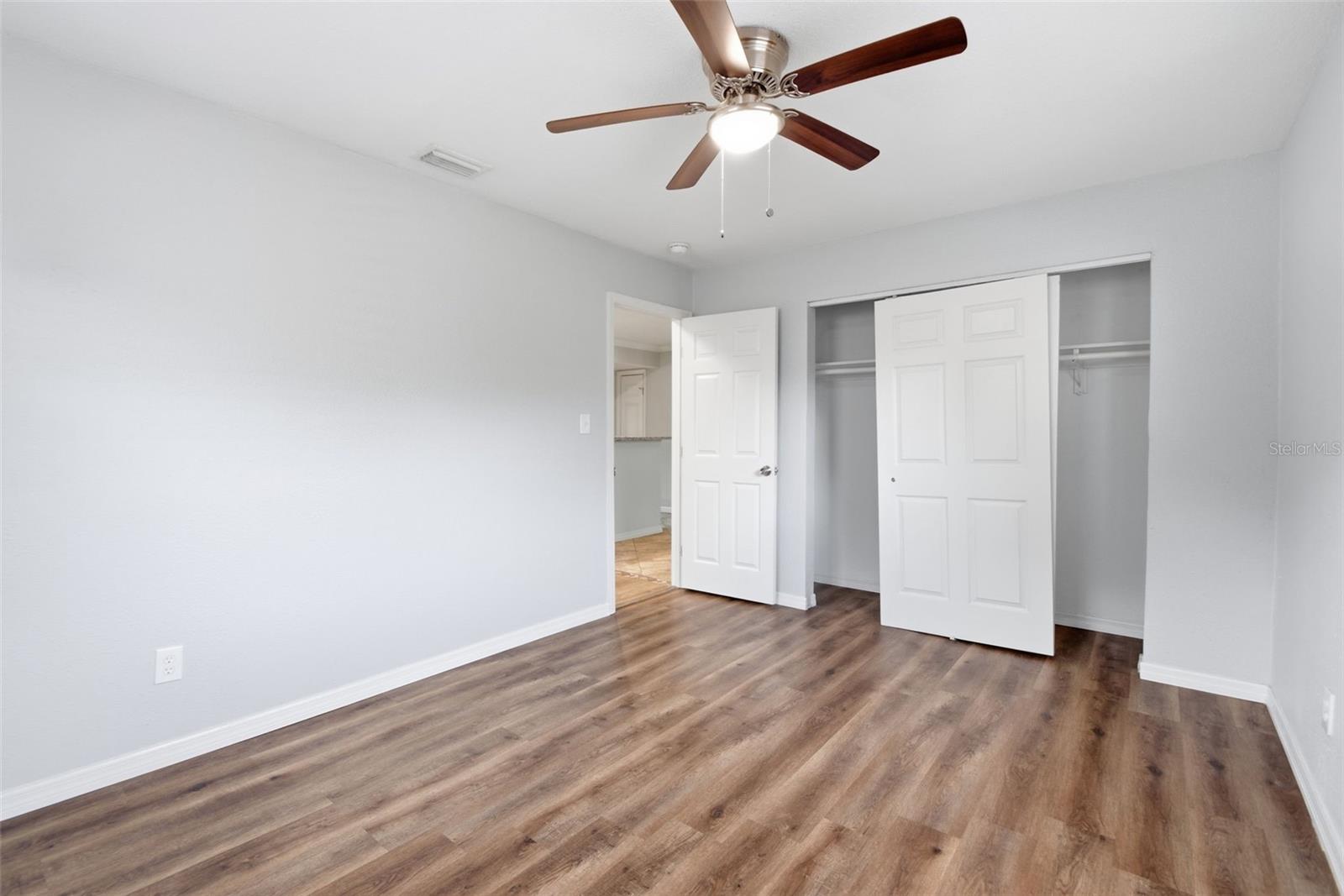 SHOREACRES CENTER - Residential