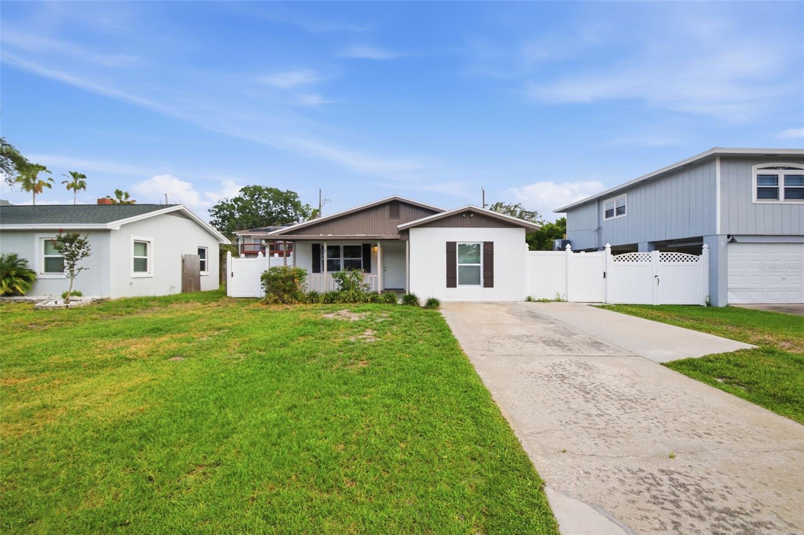 SHOREACRES CENTER - Residential