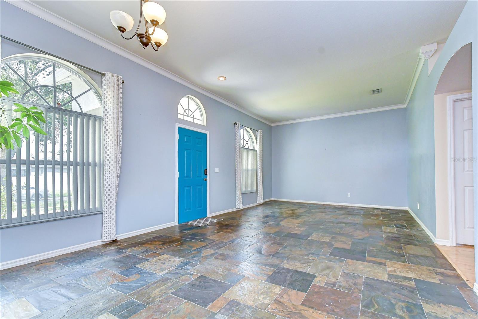 BLOOMINGDALE - Residential