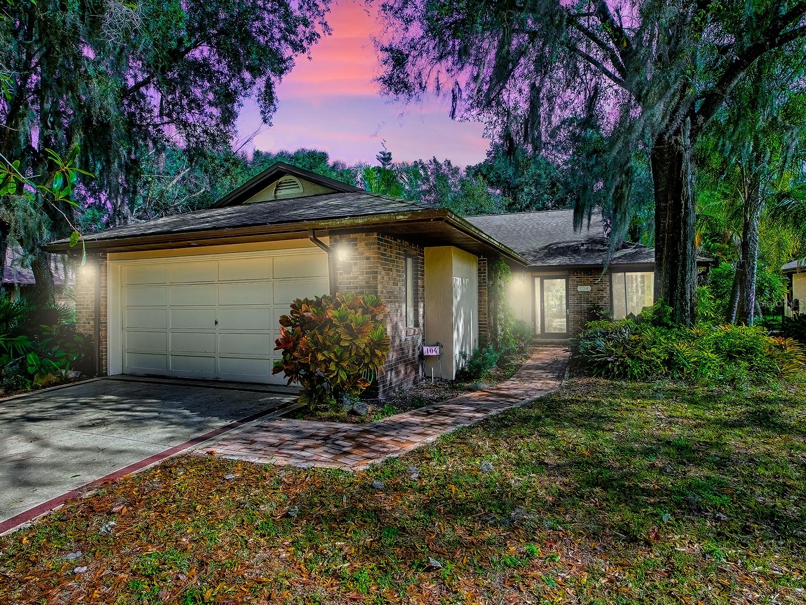 WATERWOOD PATIO HOMES - Residential