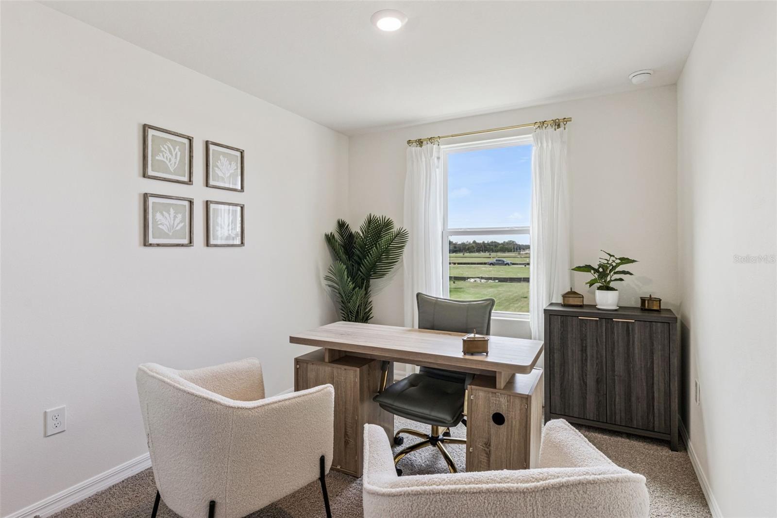 HAWTHORNE RANCH - Residential