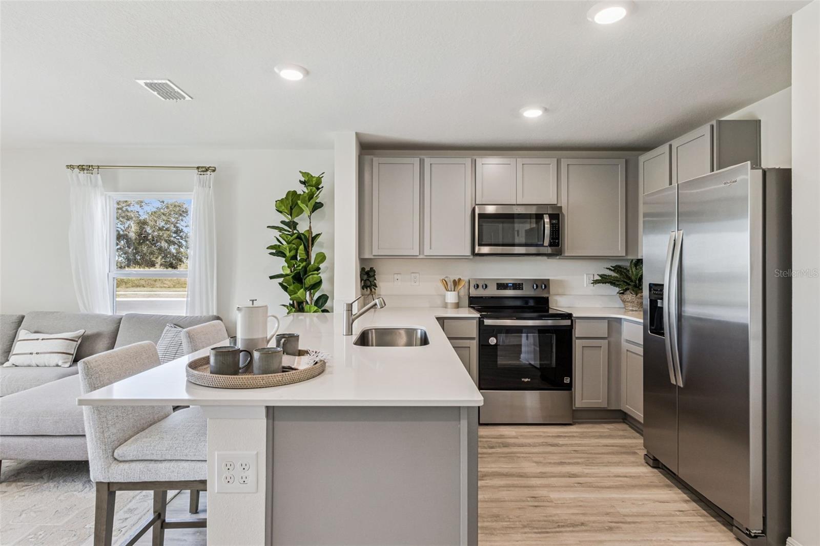 HAWTHORNE RANCH - Residential