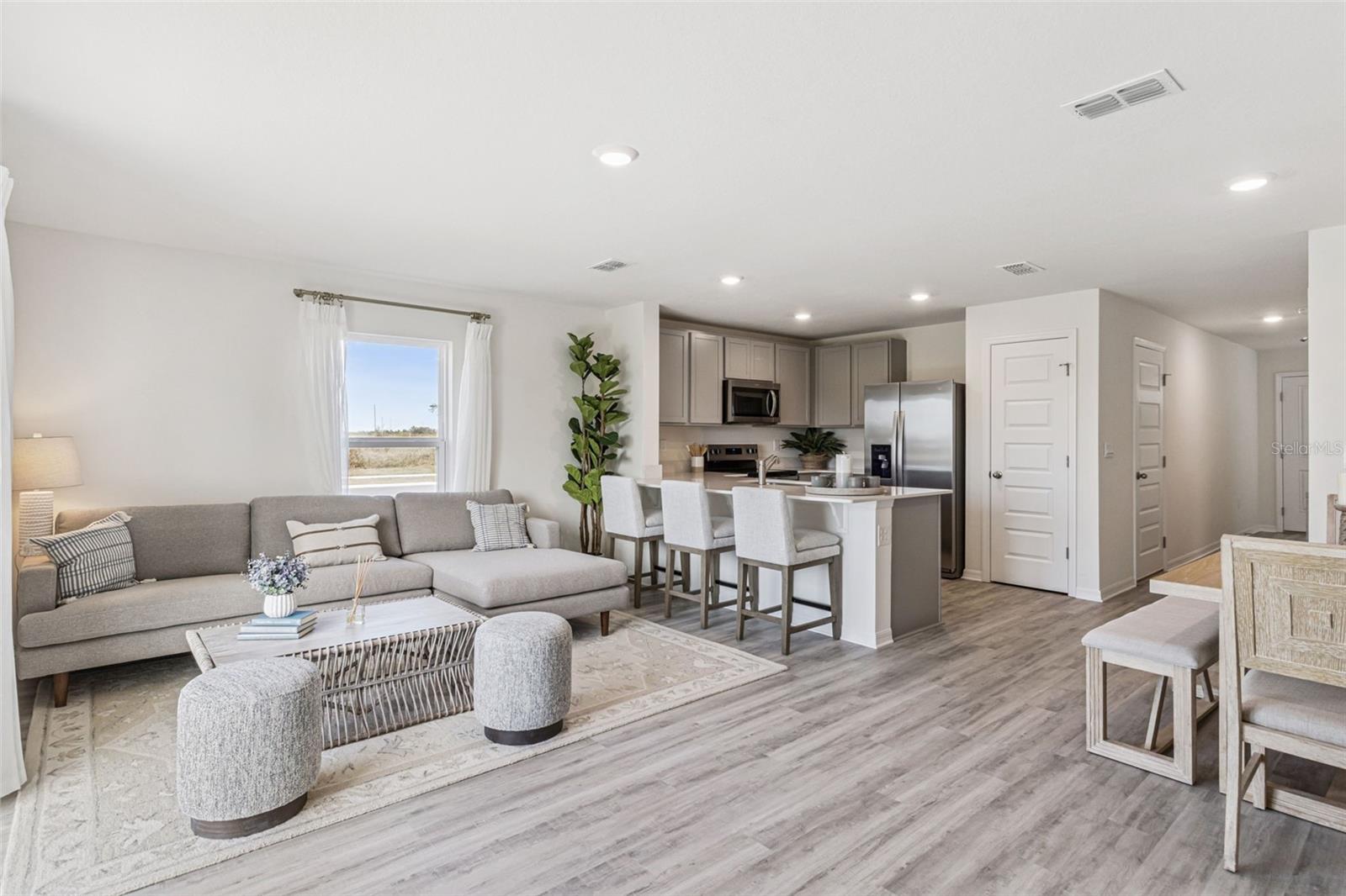HAWTHORNE RANCH - Residential
