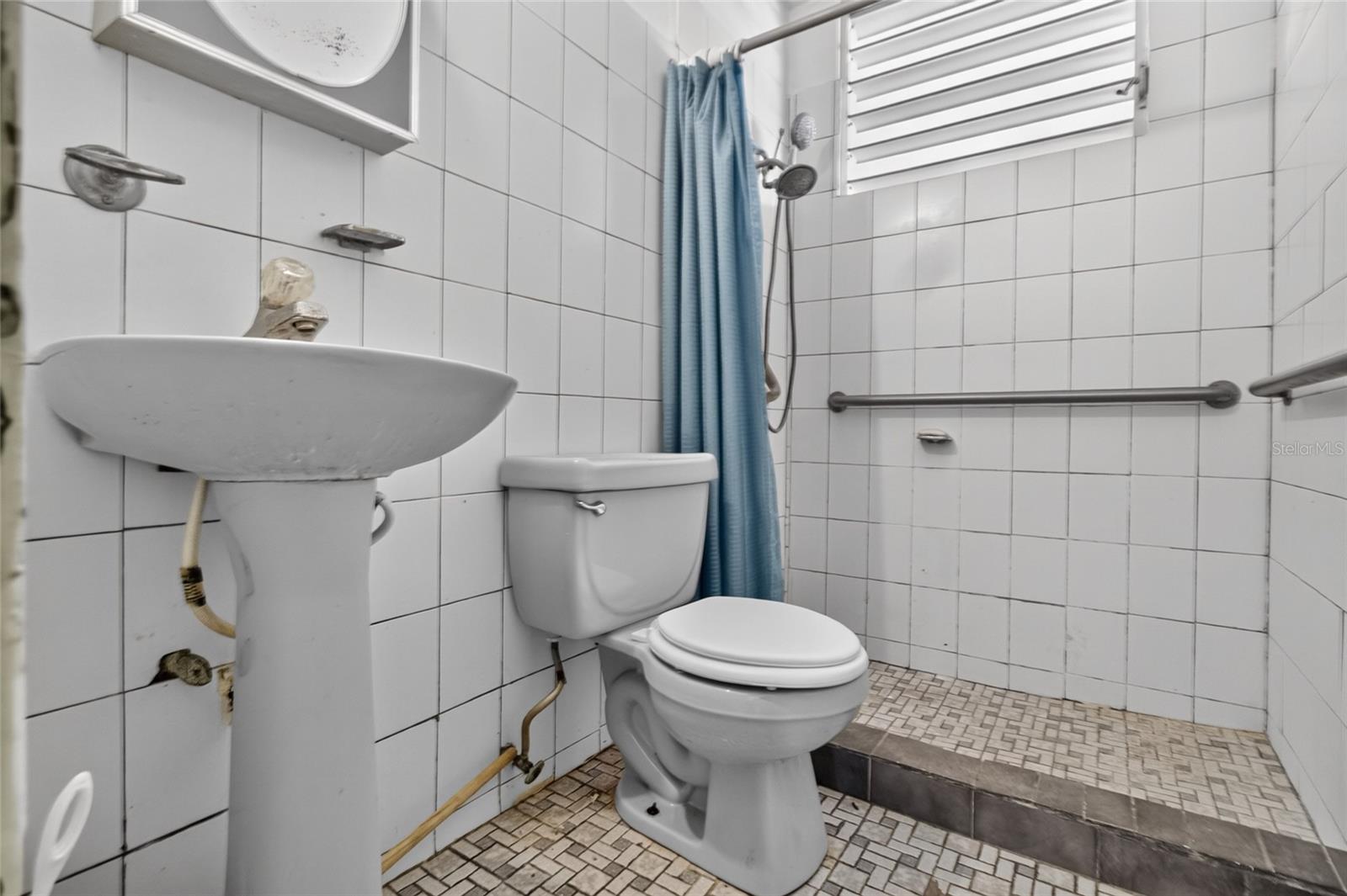 URBANIZACIÓN REPARTO MARQUEZ - Residential