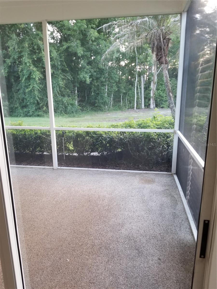 CROSS CREEK UNIT 1 - Residential Lease