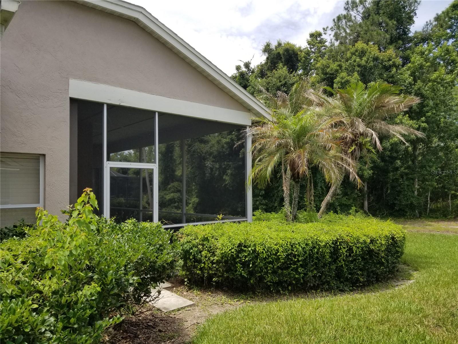 CROSS CREEK UNIT 1 - Residential Lease