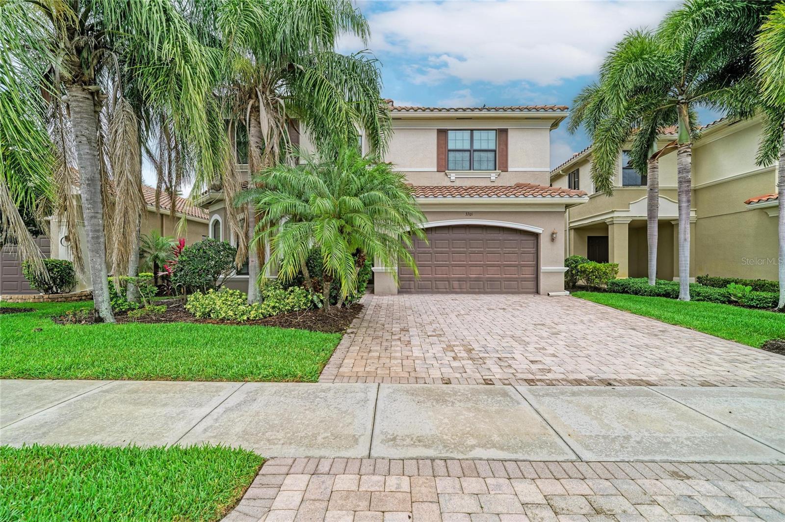 RIVERSTONE - Residential