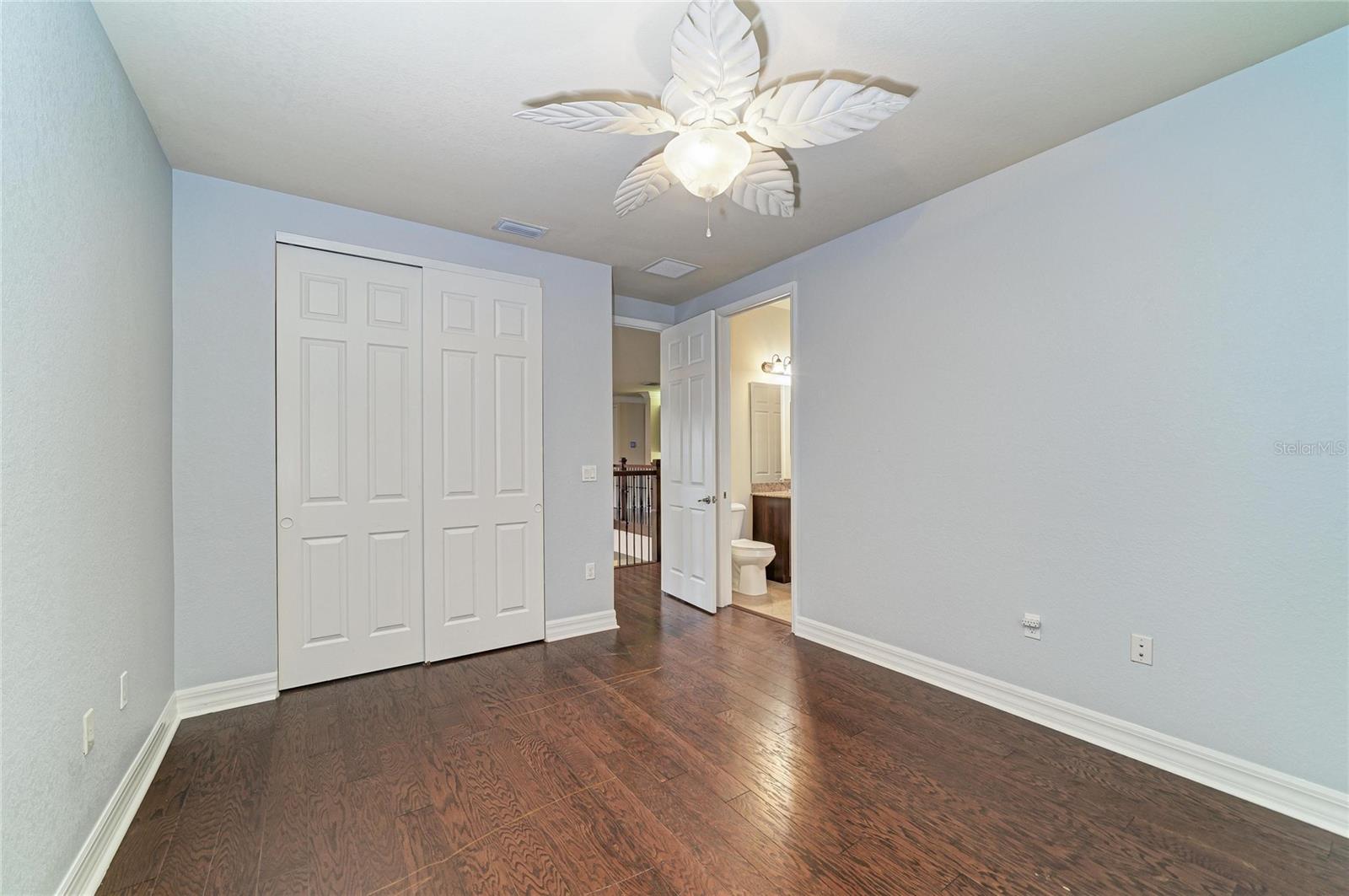 RIVERSTONE - Residential