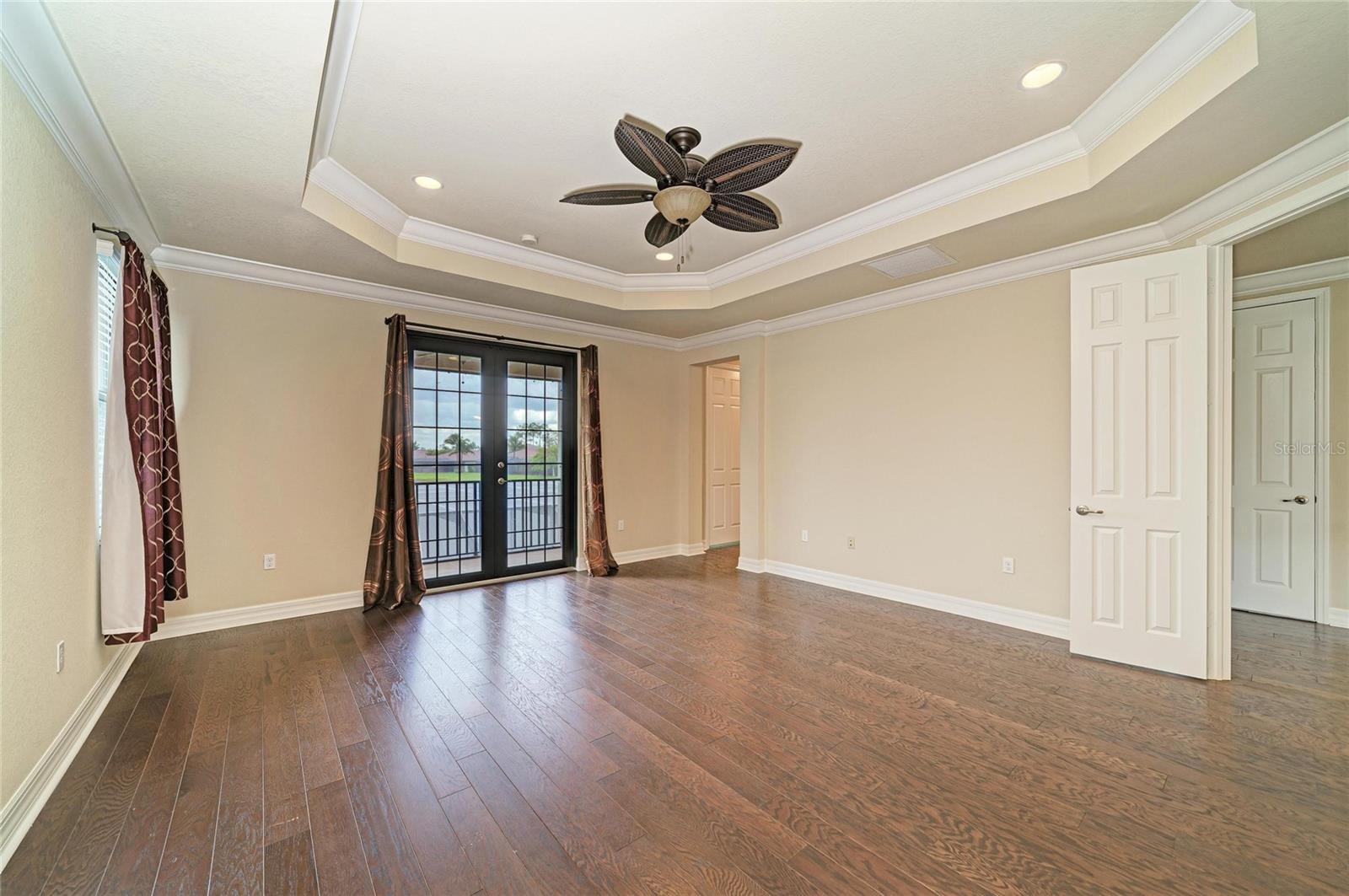 RIVERSTONE - Residential