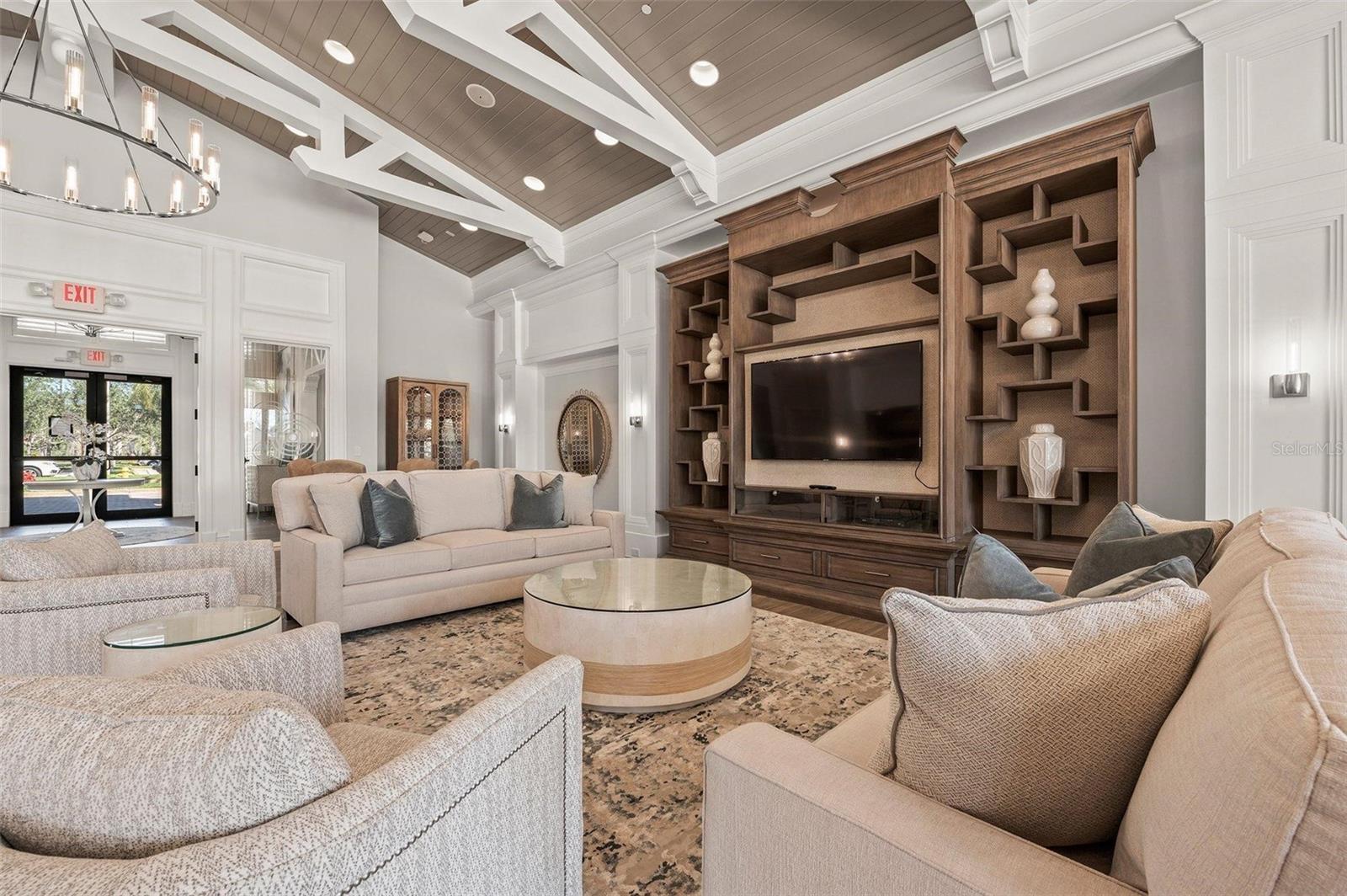 RIVERSTONE - Residential