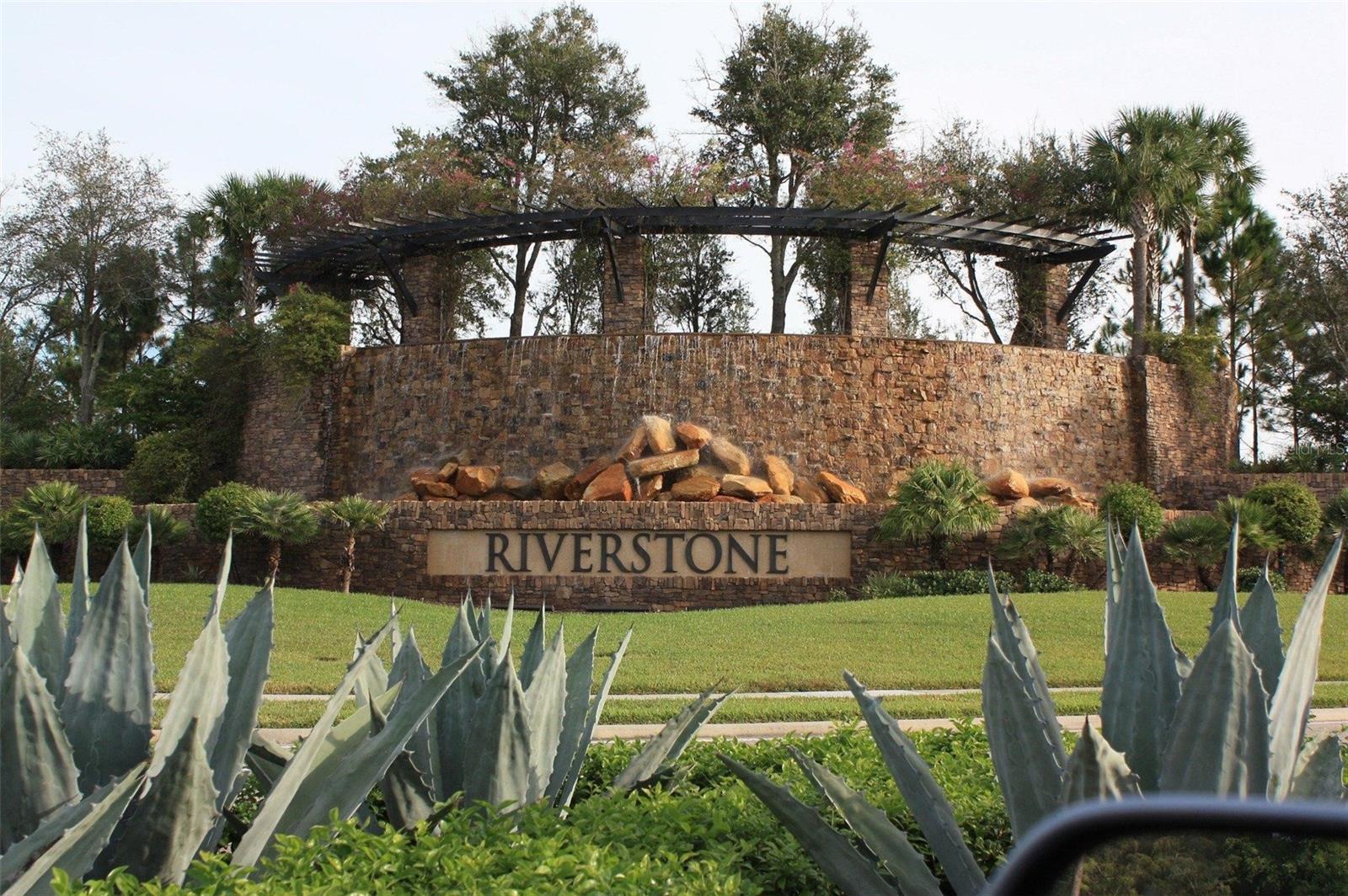 RIVERSTONE - Residential