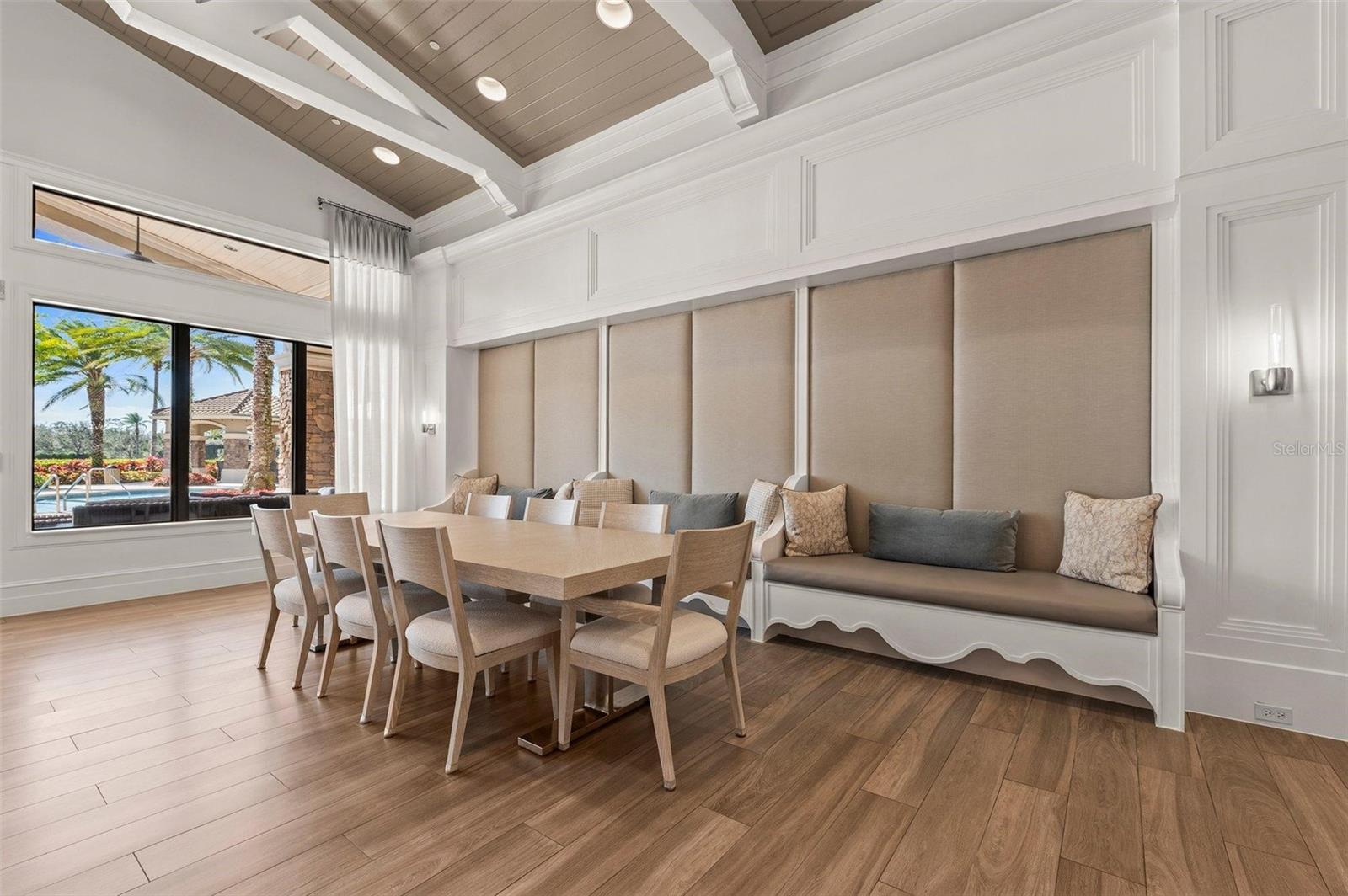 RIVERSTONE - Residential