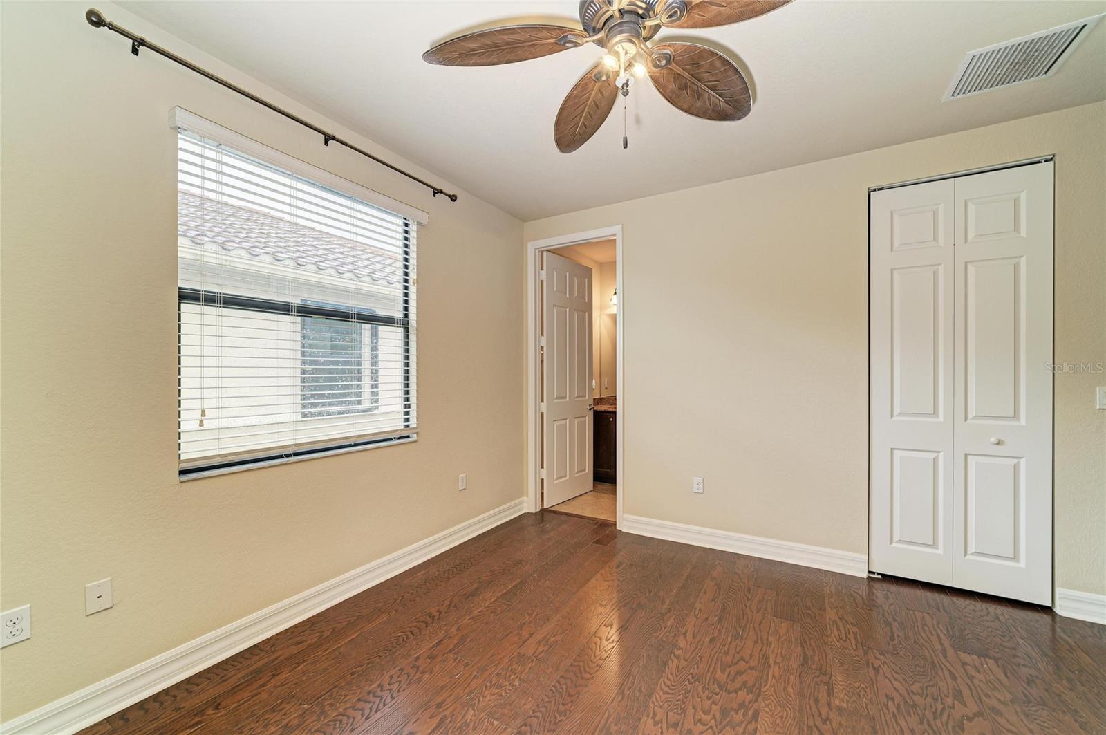 RIVERSTONE - Residential