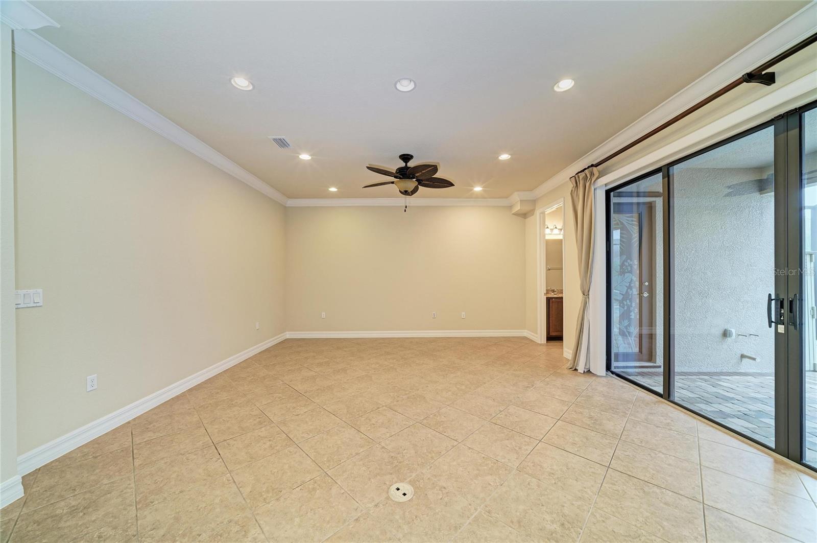 RIVERSTONE - Residential