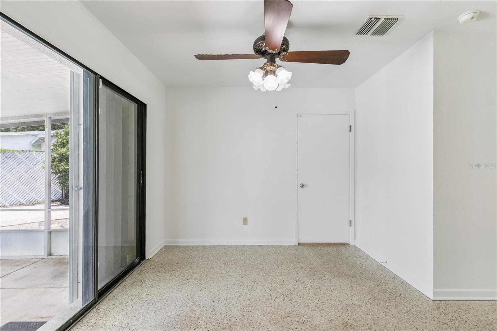 OAKLAND ESTATES 1ST SEC - Residential