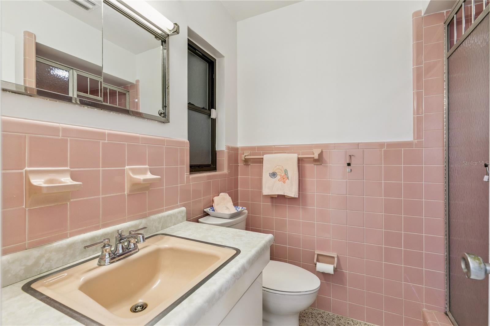 OAKLAND ESTATES 1ST SEC - Residential