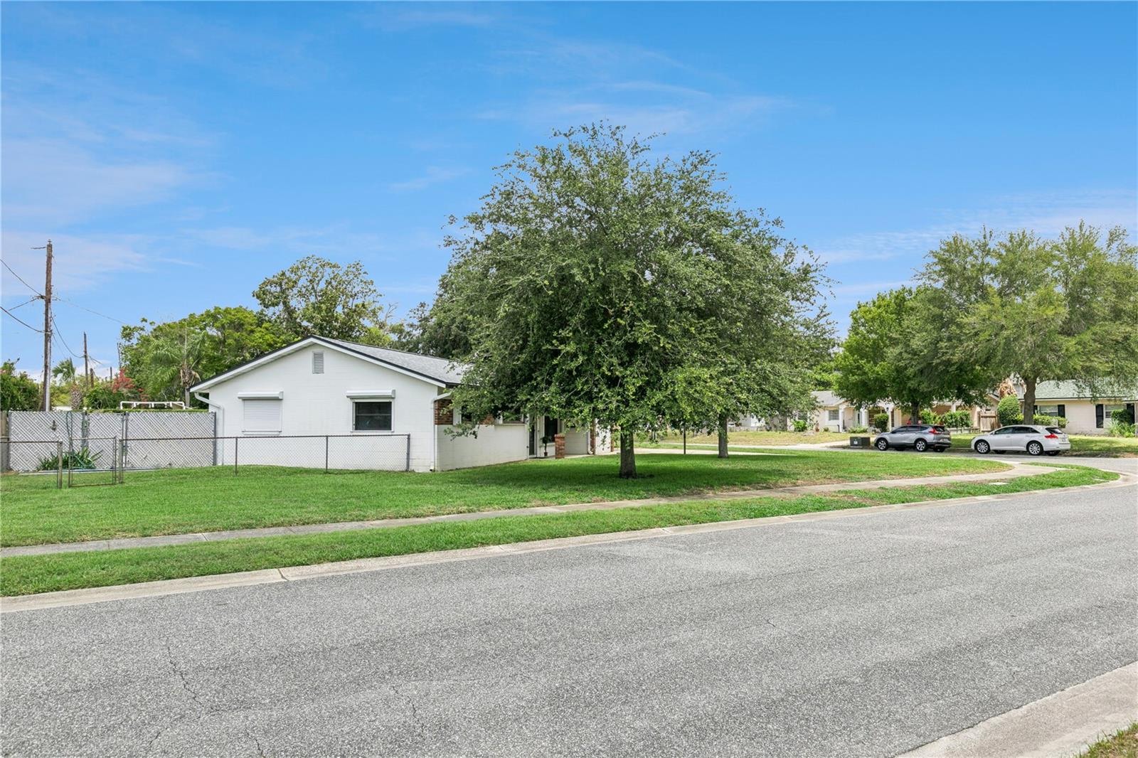 OAKLAND ESTATES 1ST SEC - Residential
