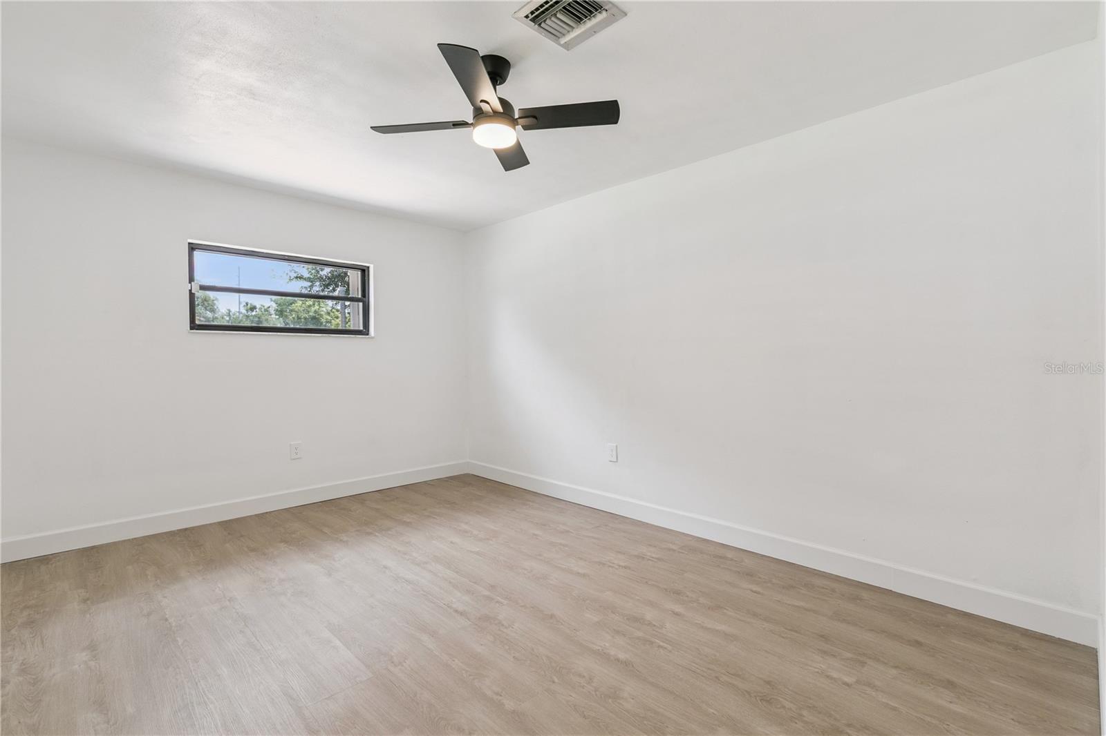 OAKLAND ESTATES 1ST SEC - Residential