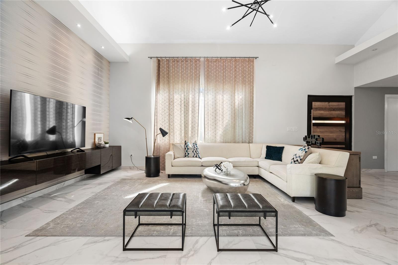 DORADO BEACH EAST - Residential