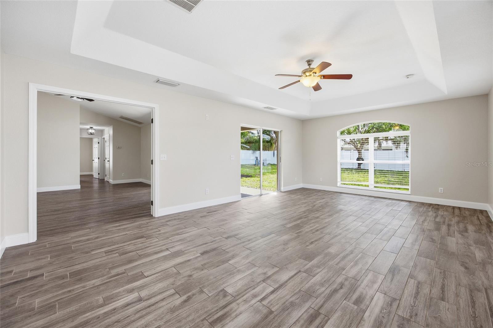 MAGNOLIA SHORES - Residential