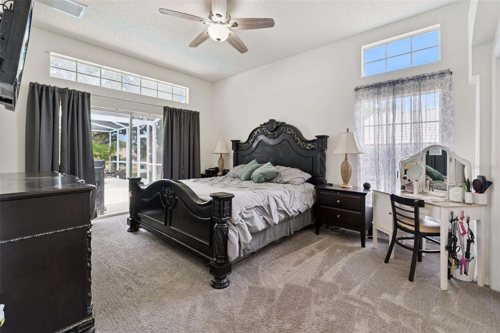 SEVEN HILLS - Residential
