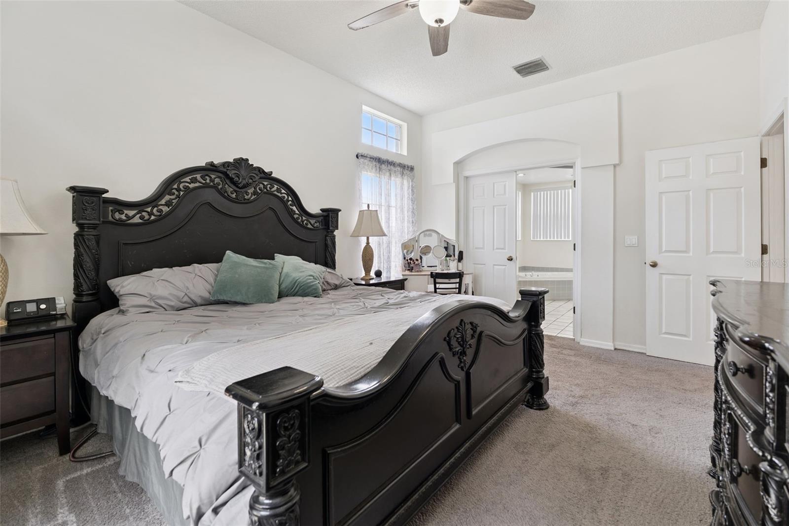 SEVEN HILLS - Residential