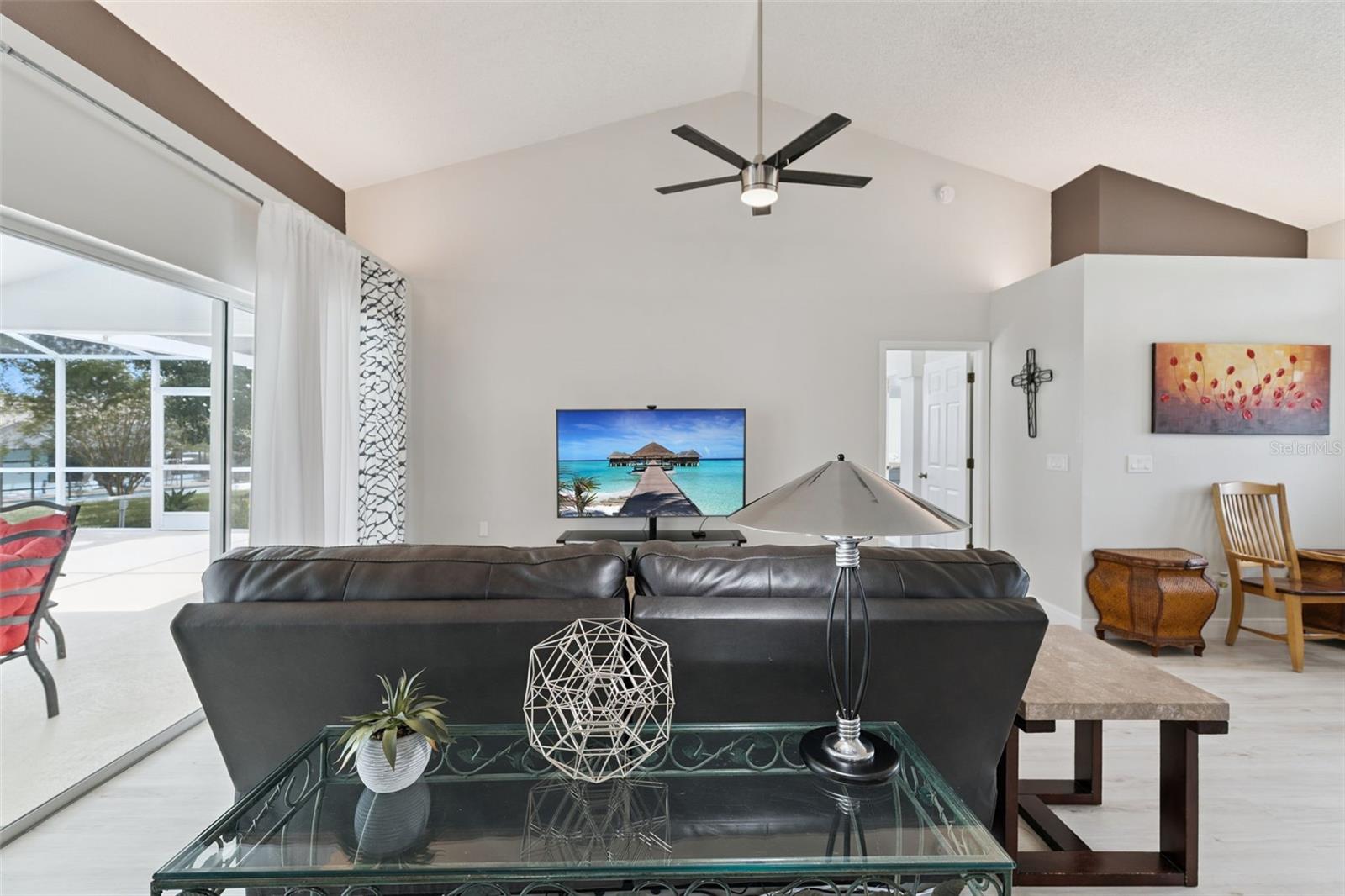 SEVEN HILLS - Residential