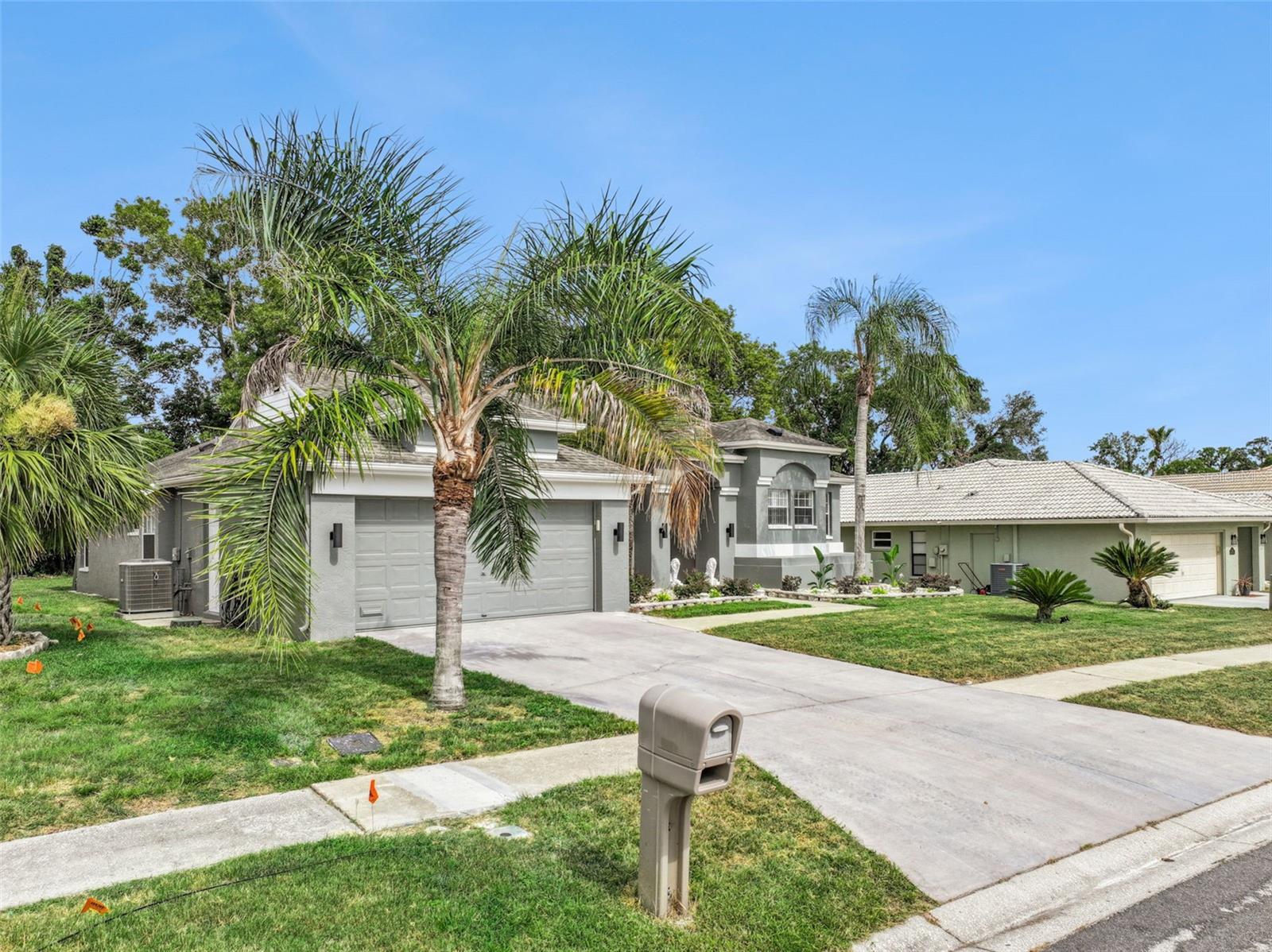 SEVEN HILLS - Residential