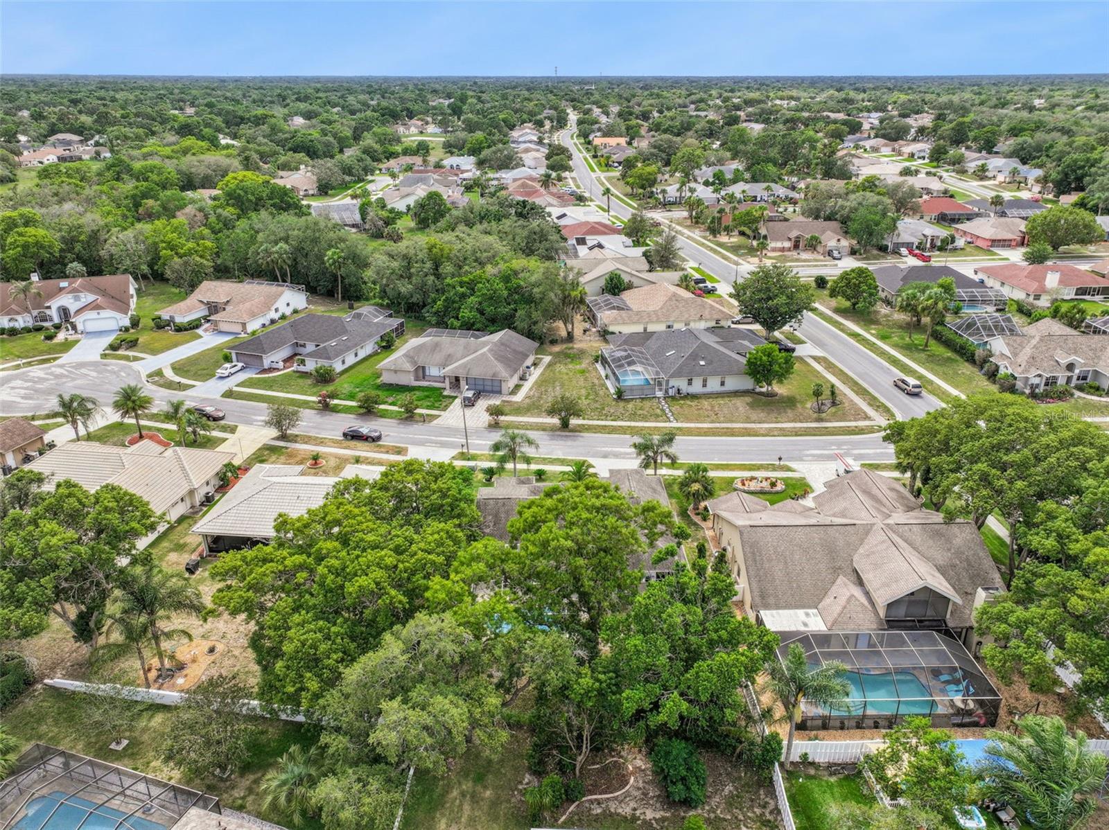 SEVEN HILLS - Residential