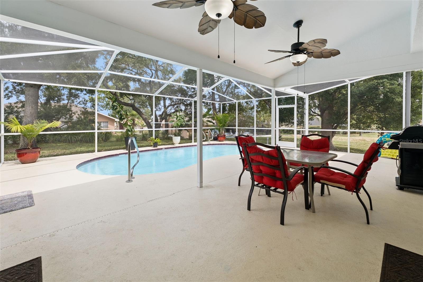 SEVEN HILLS - Residential