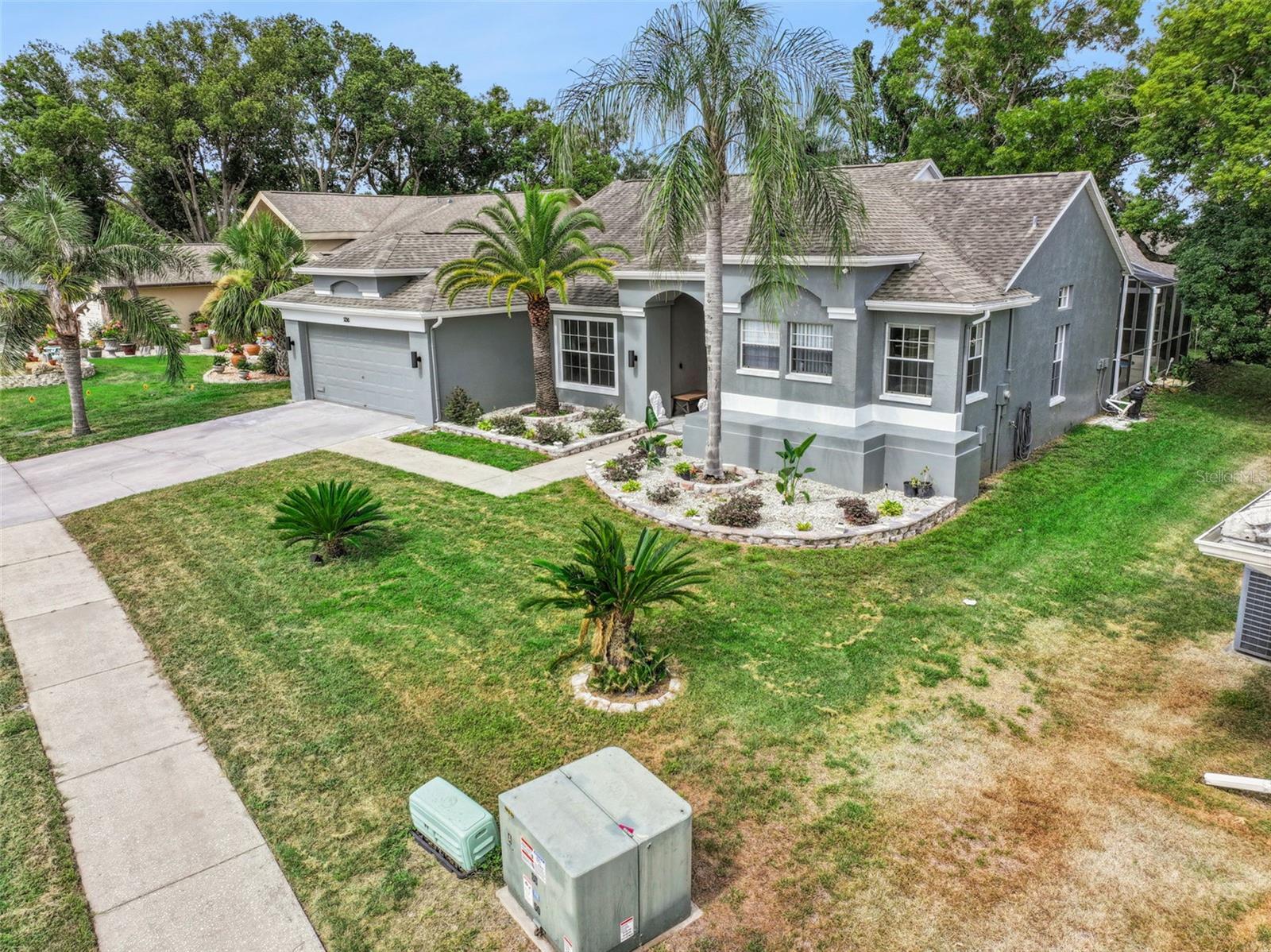 SEVEN HILLS - Residential