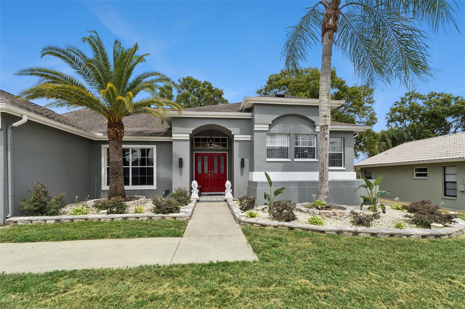 SEVEN HILLS - Residential