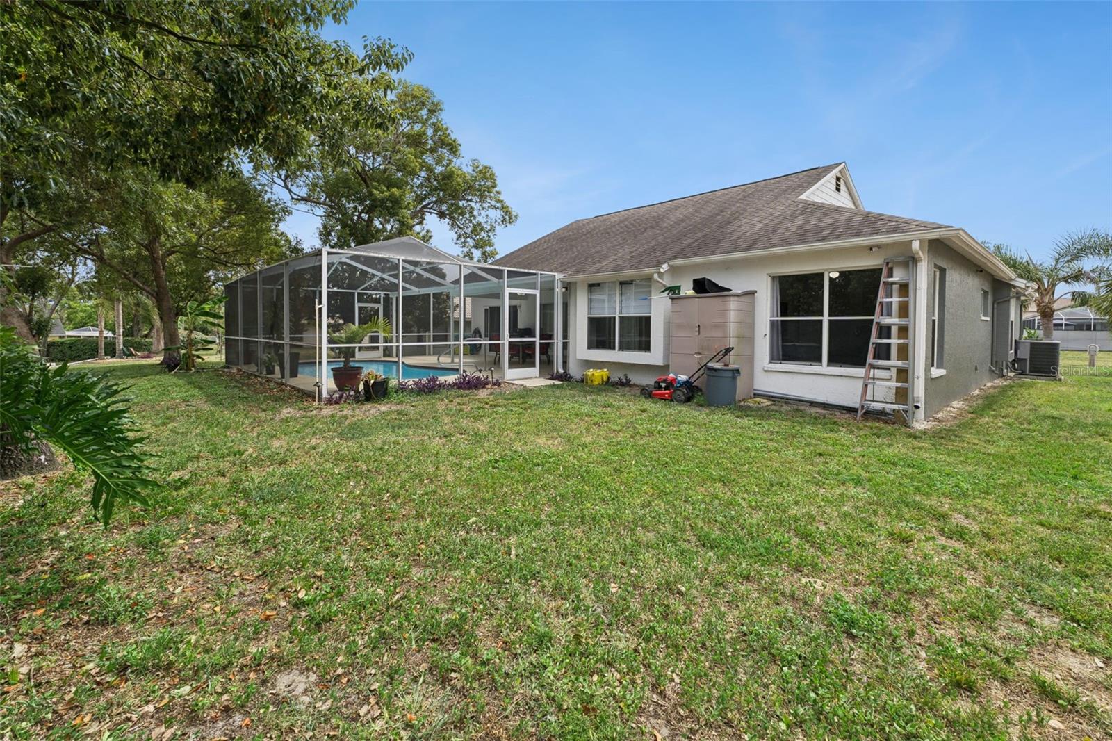 SEVEN HILLS - Residential