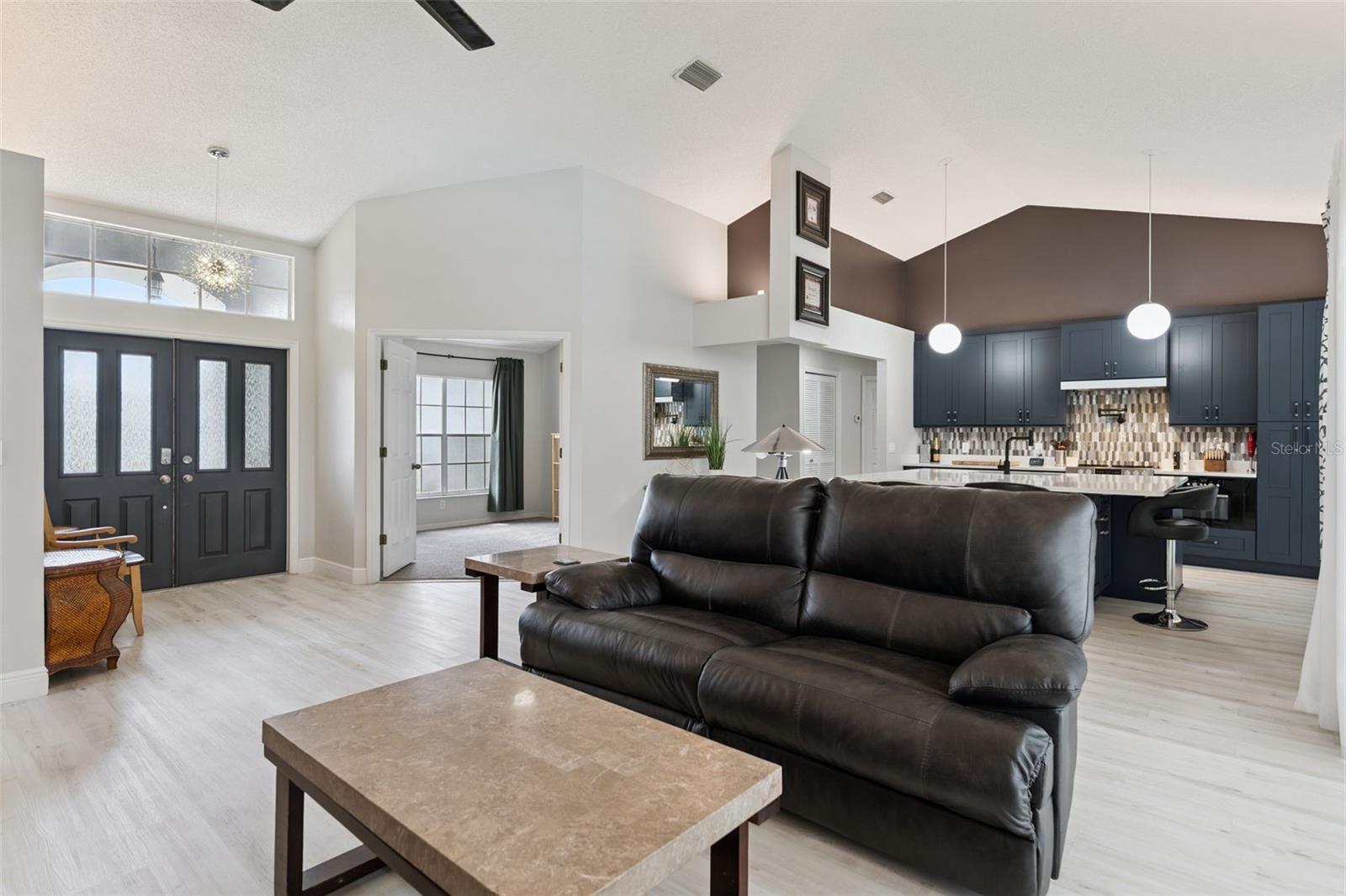 SEVEN HILLS - Residential