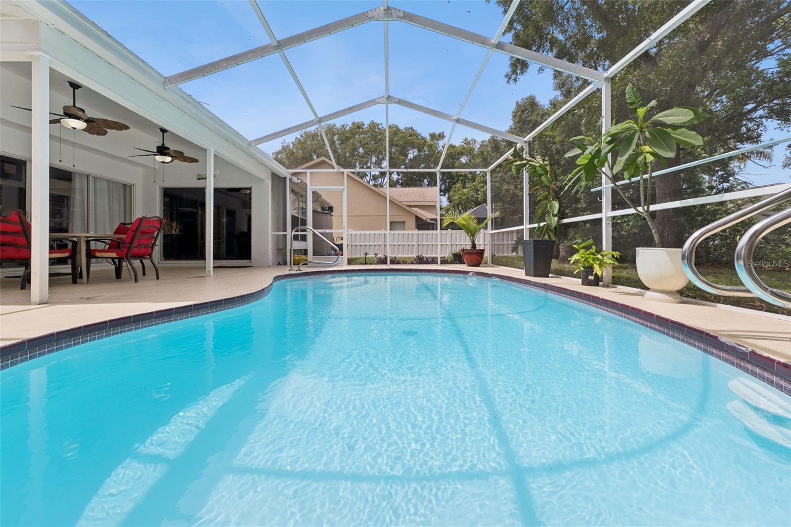 SEVEN HILLS - Residential