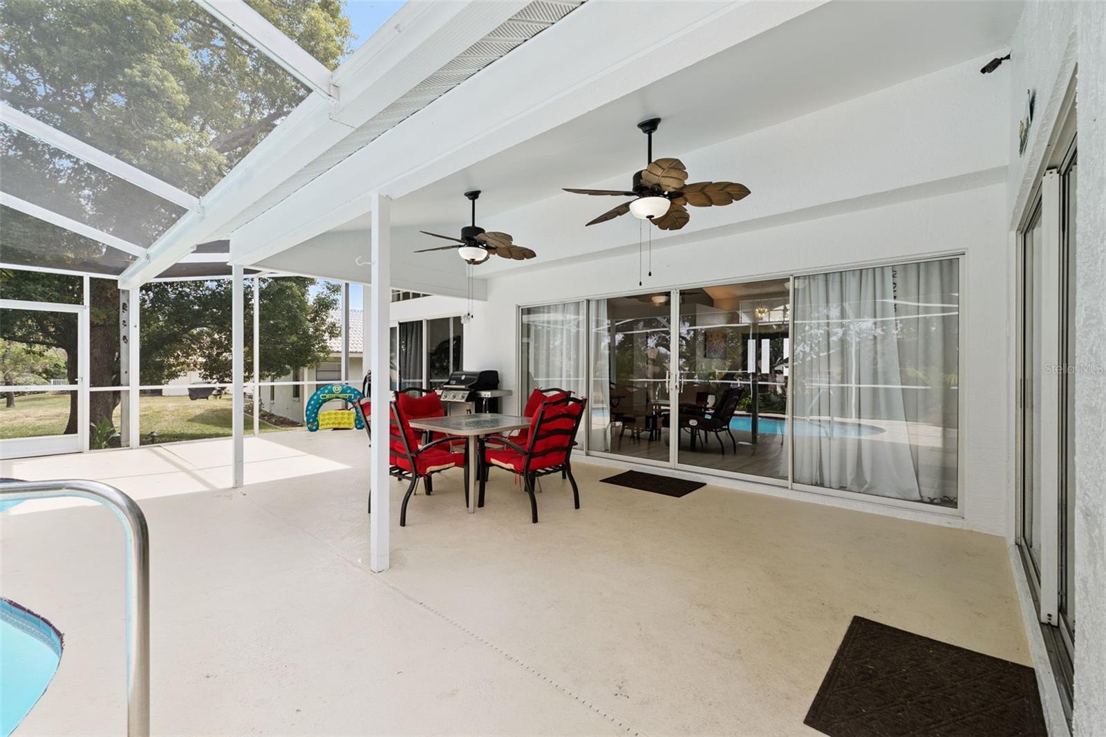 SEVEN HILLS - Residential