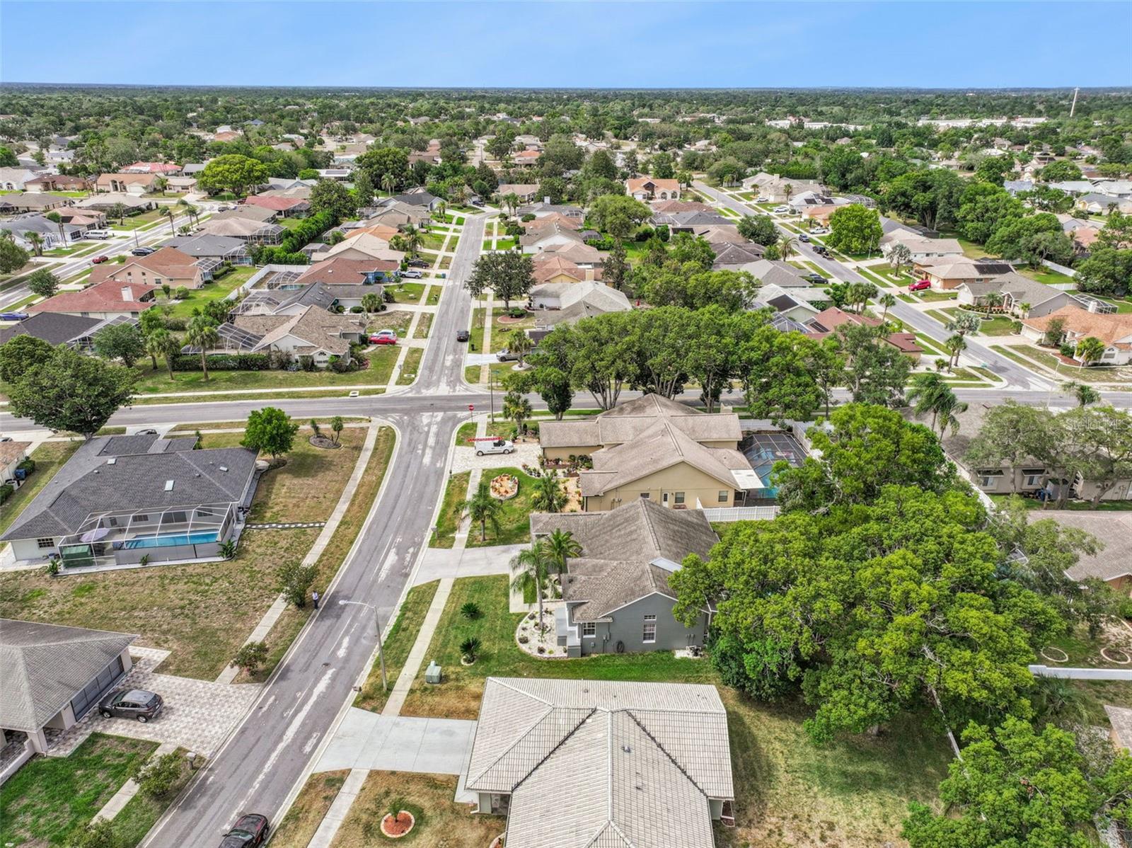 SEVEN HILLS - Residential