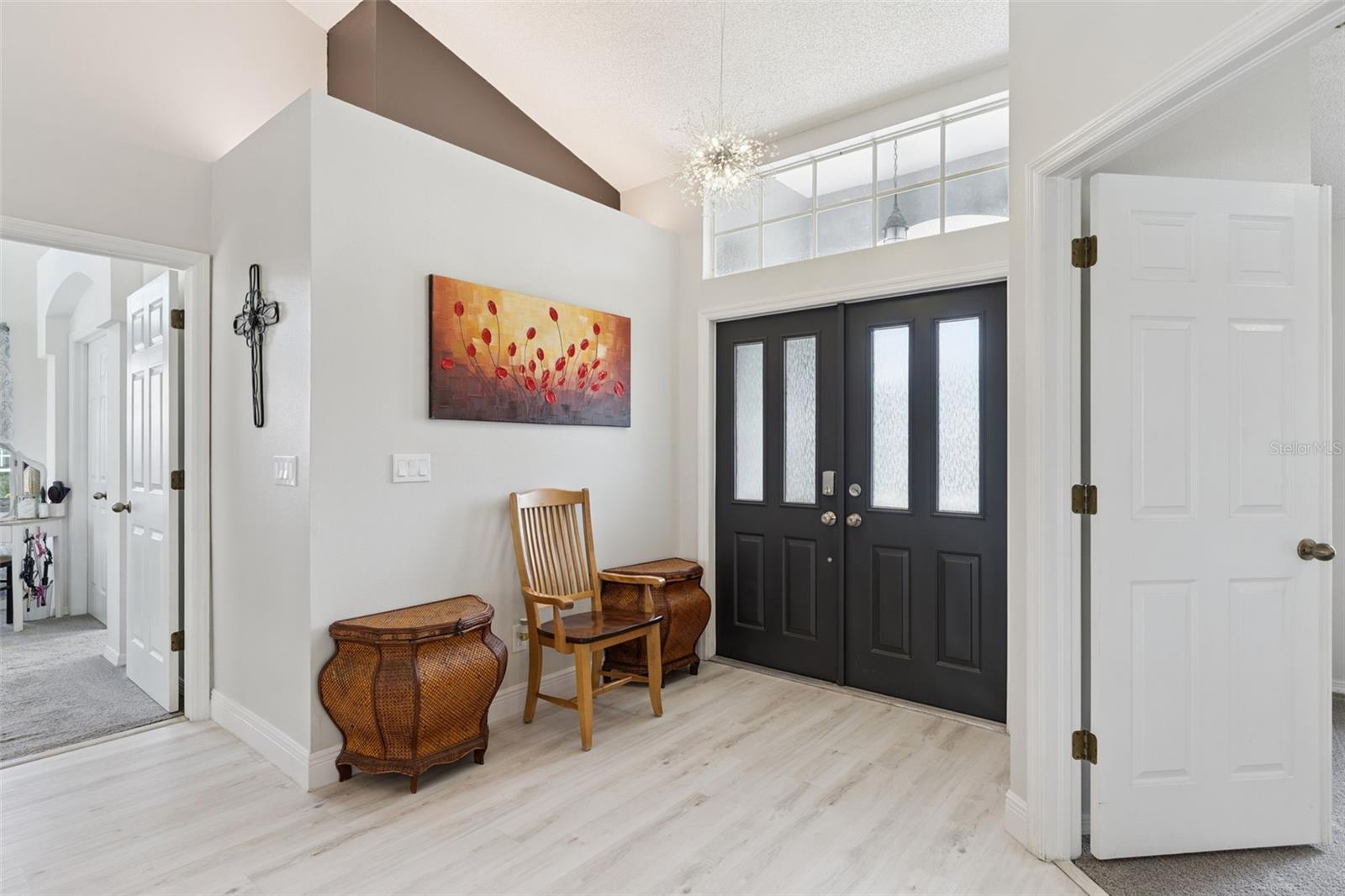 SEVEN HILLS - Residential